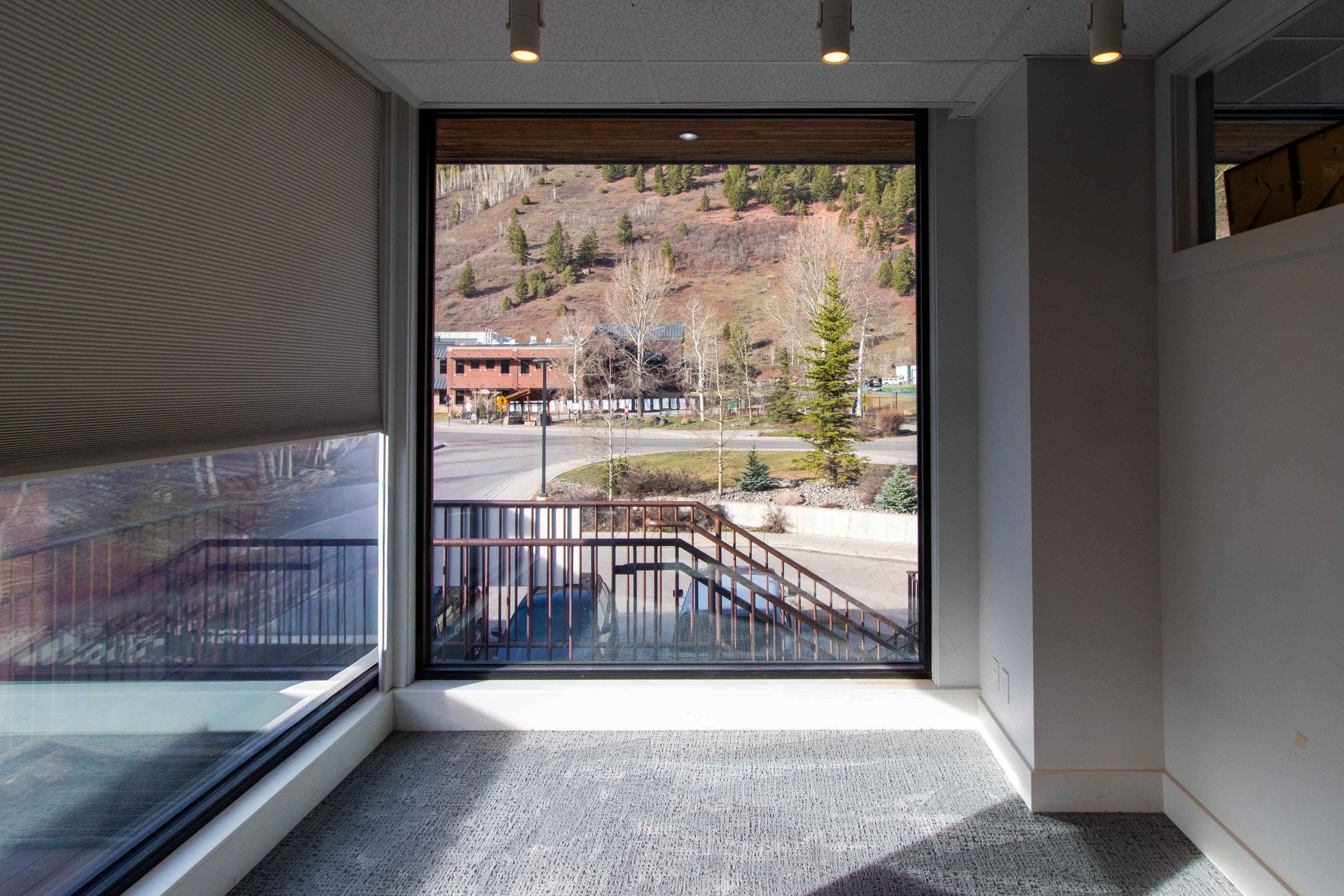 telluride-privateoffice2-2.jpg