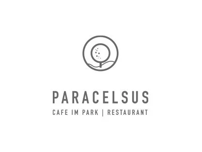 Logo mit einem stilisierten Baum in einem Kreis und dem Text 'PARCELSUS CAFE IM PARK | RESTAURANT' darunter.