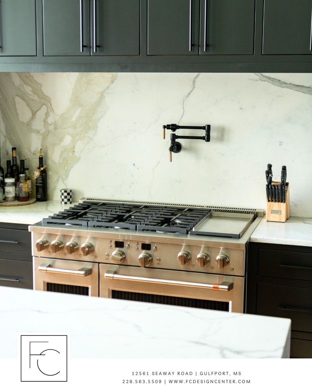 Dark and dramatic ✨🖤

This moody kitchen pairs sleek black cabinetry and white countertops with stunning gray veining for a space that's bold, timeless, and full of personality. Perfect for those who love drama and sophistication.

Visit our website
