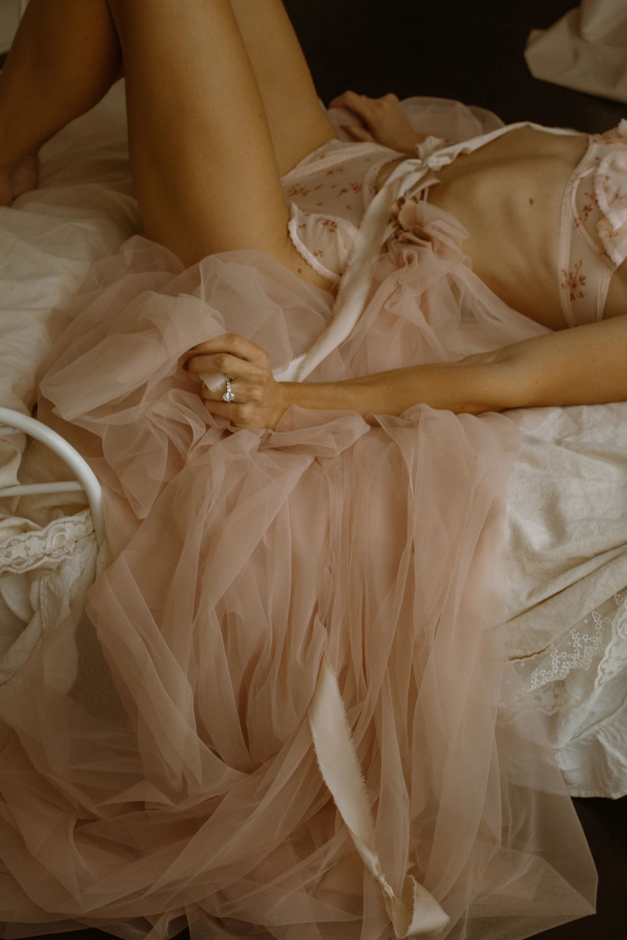 Soft sophisticated bridal boudoir in blush pinks in Chicago Suburbs