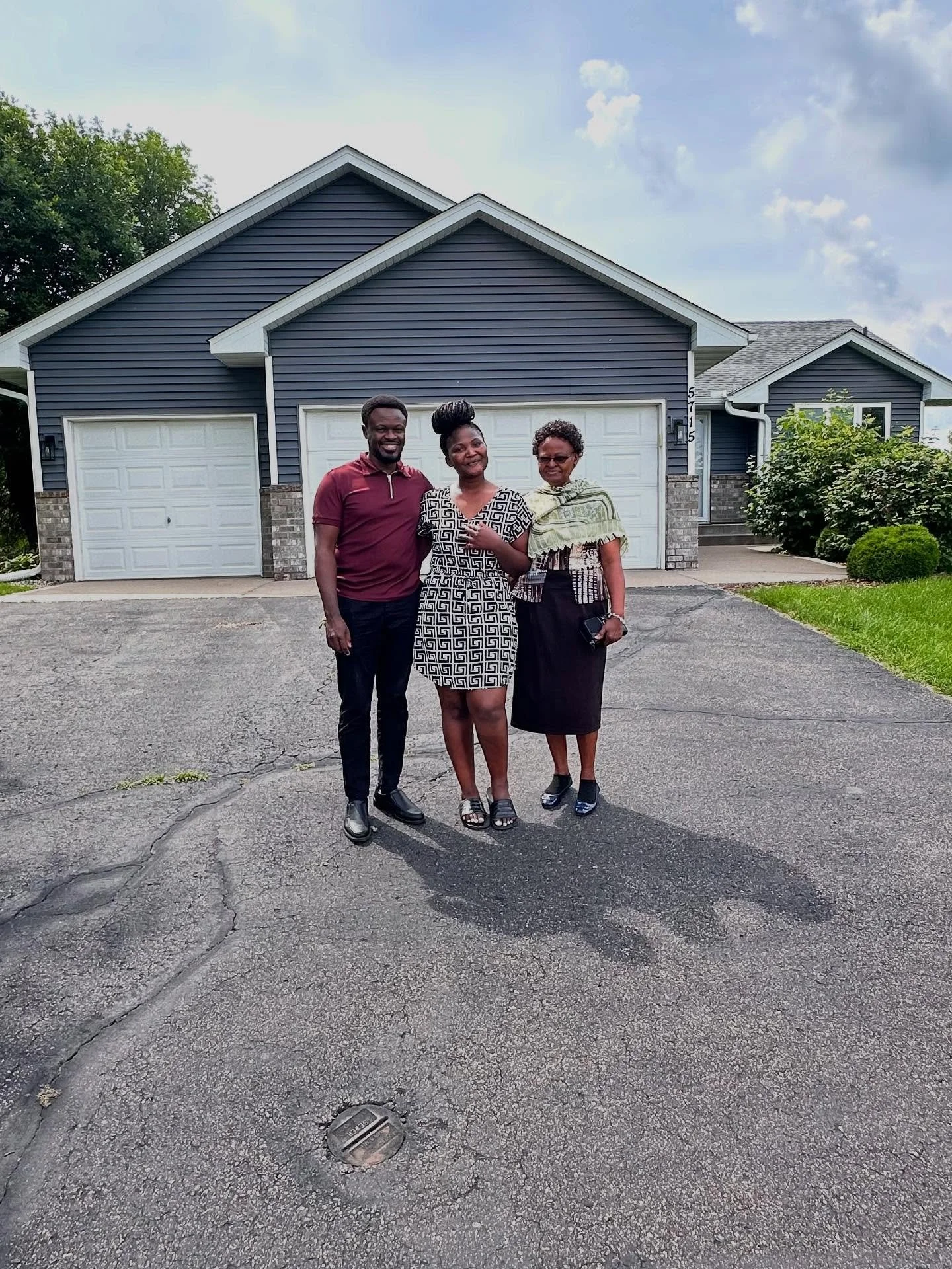 🎉 Huge congratulations to my first-time homebuyers on closing their new home in Plymouth! 🏡

At closing today, we laughed about how many homes they browsed online, how many we toured in person, and how amazing it was to have Robert&rsquo;s mom join