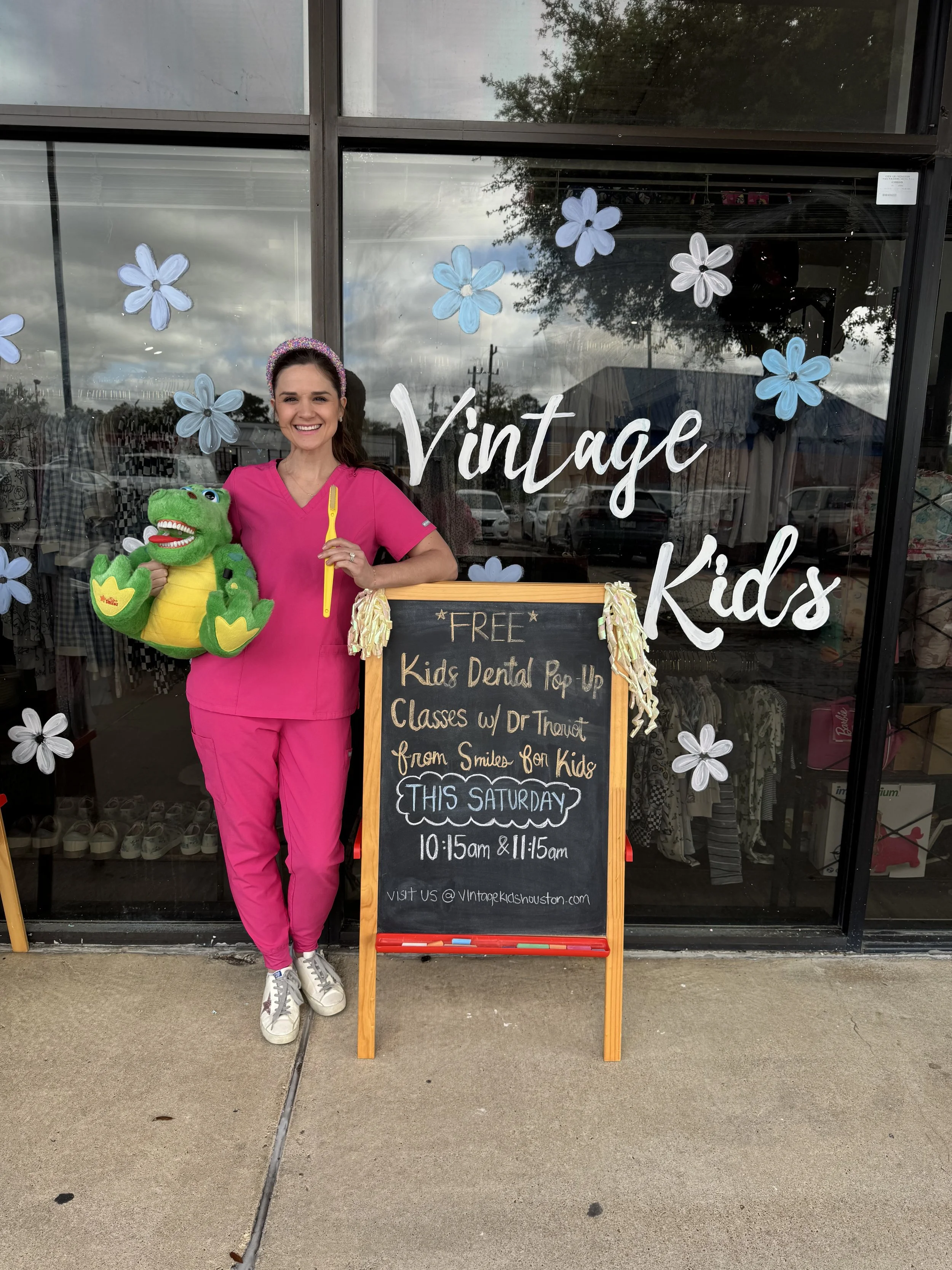 Dental Pop Up Class at Vintage Kids!