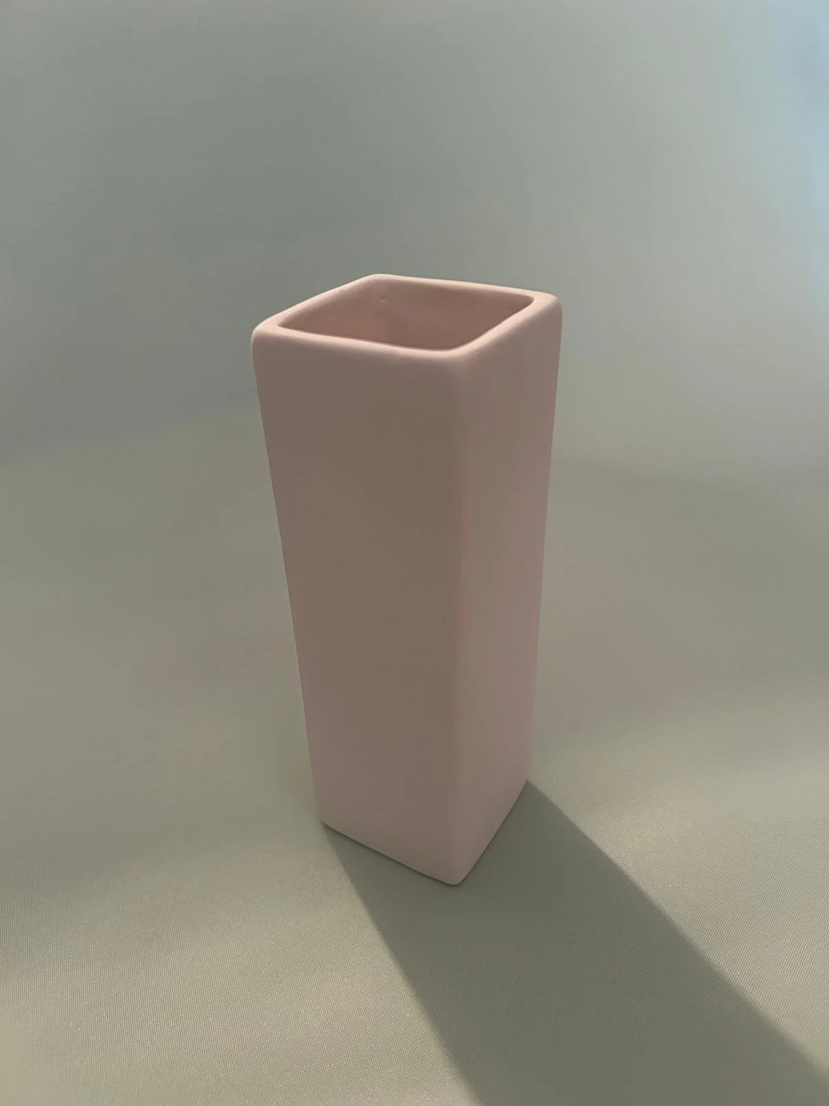Bud vase