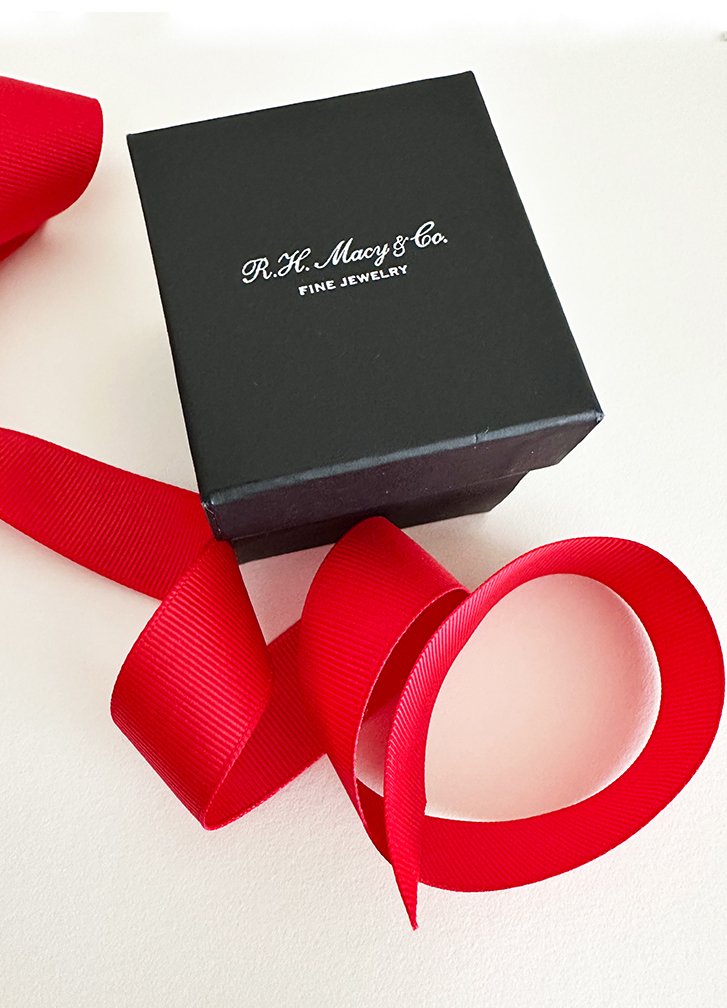 macys-rh-macy-fine-jewelry-box_6436-lr.jpg