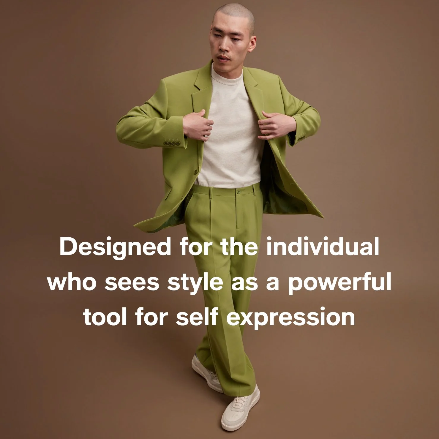 Mo1-launch-lookbook-6-title.jpg