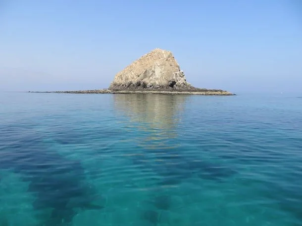 DIVE DIBBA ROCK THE BEST DIVE SITE IN THE UAE FOR BEGINNERS