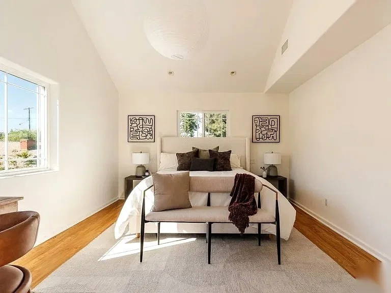 04_Bedroom_Front-2.jpg