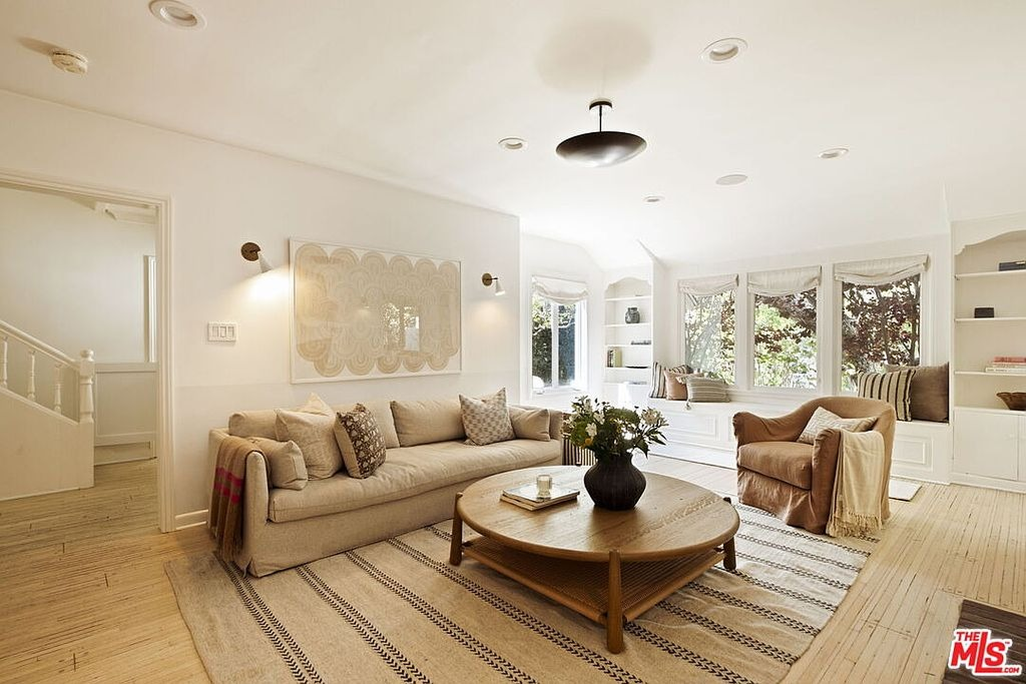 living_room_conservative_2x_upscale.png
