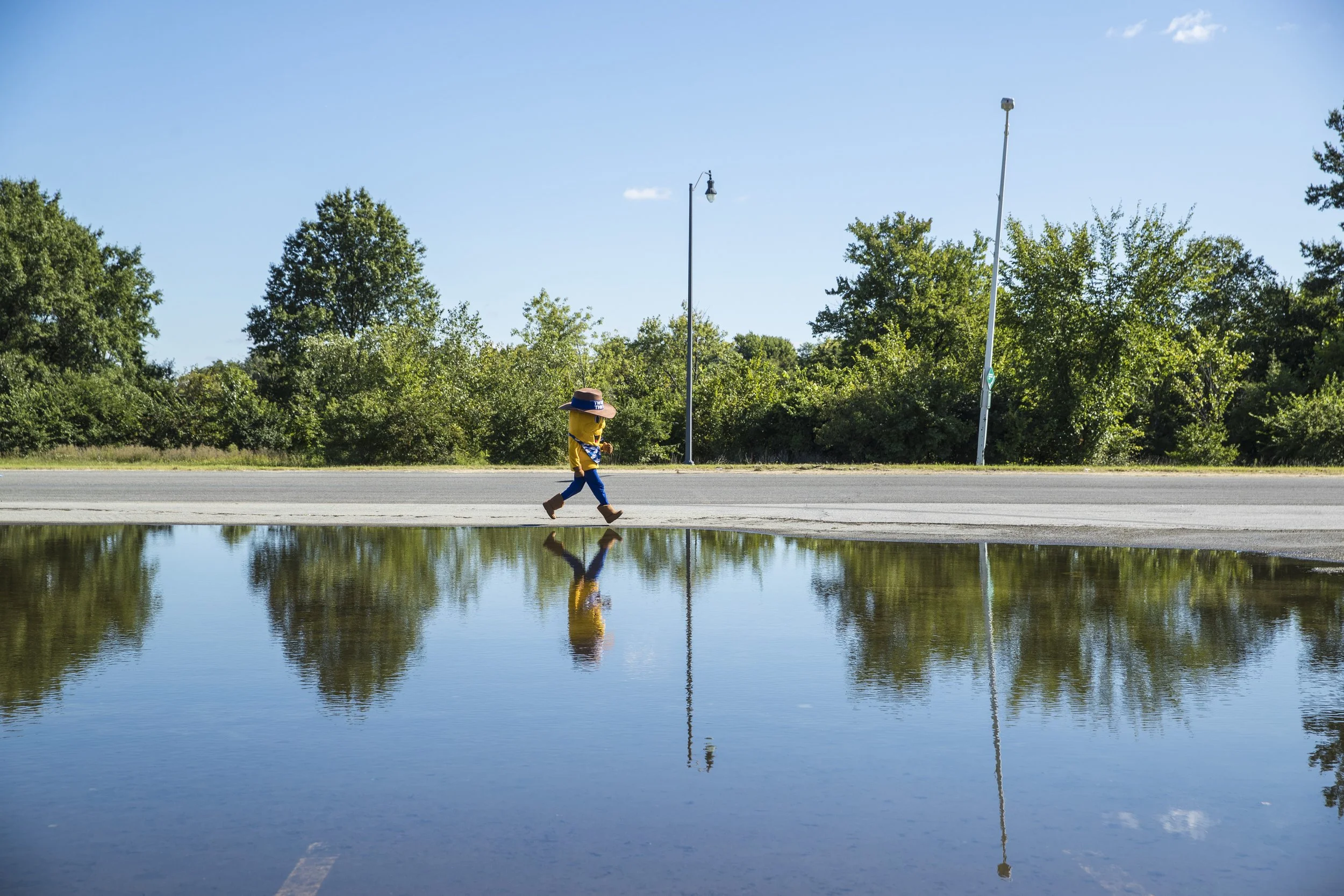 Hostess Twinkie the Kid Great Inflatable Race IMG_0193.JPG