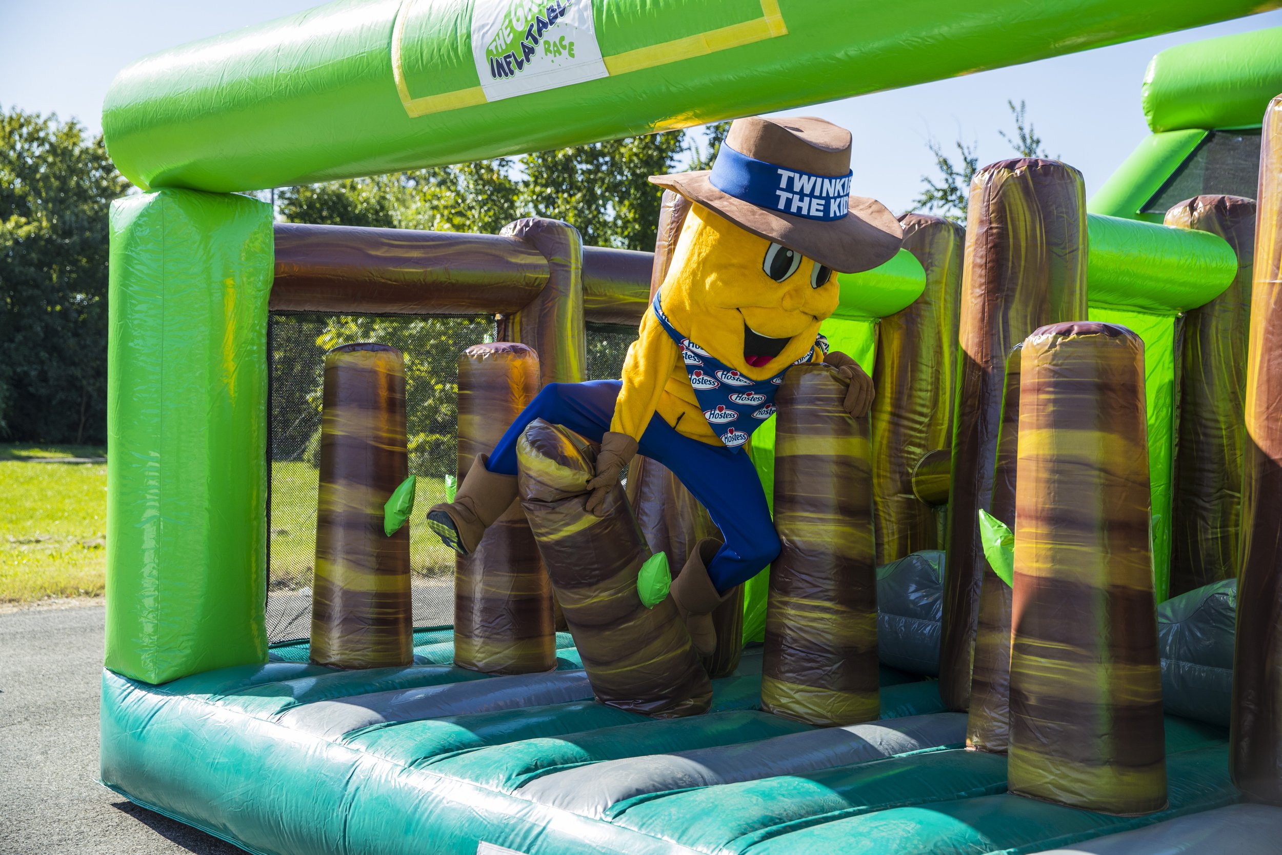 Hostess Twinkie the Kid Great Inflatable Race IMG_9682.JPG