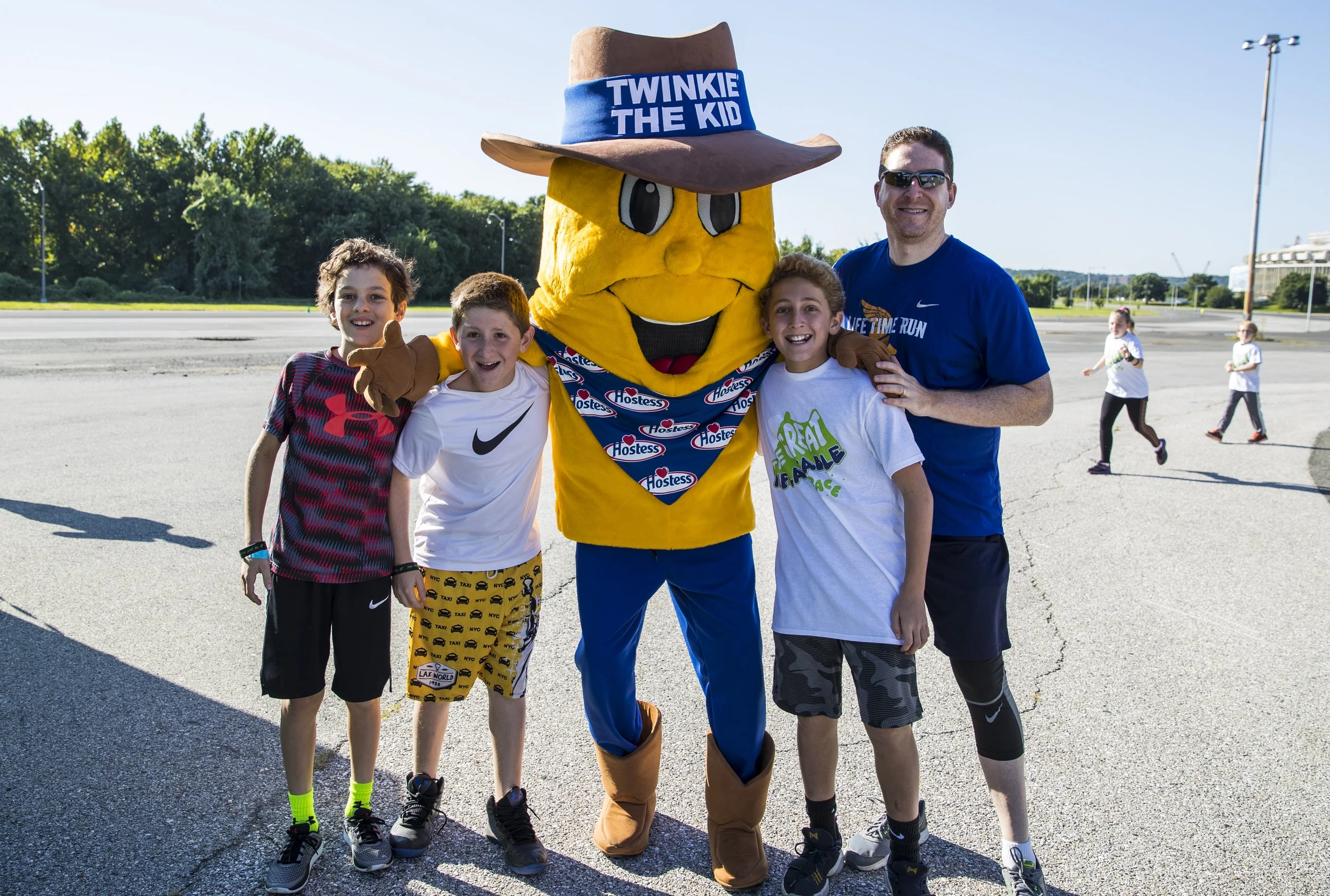 Hostess Twinkie the Kid Great Inflatable Race IMG_9295.JPG