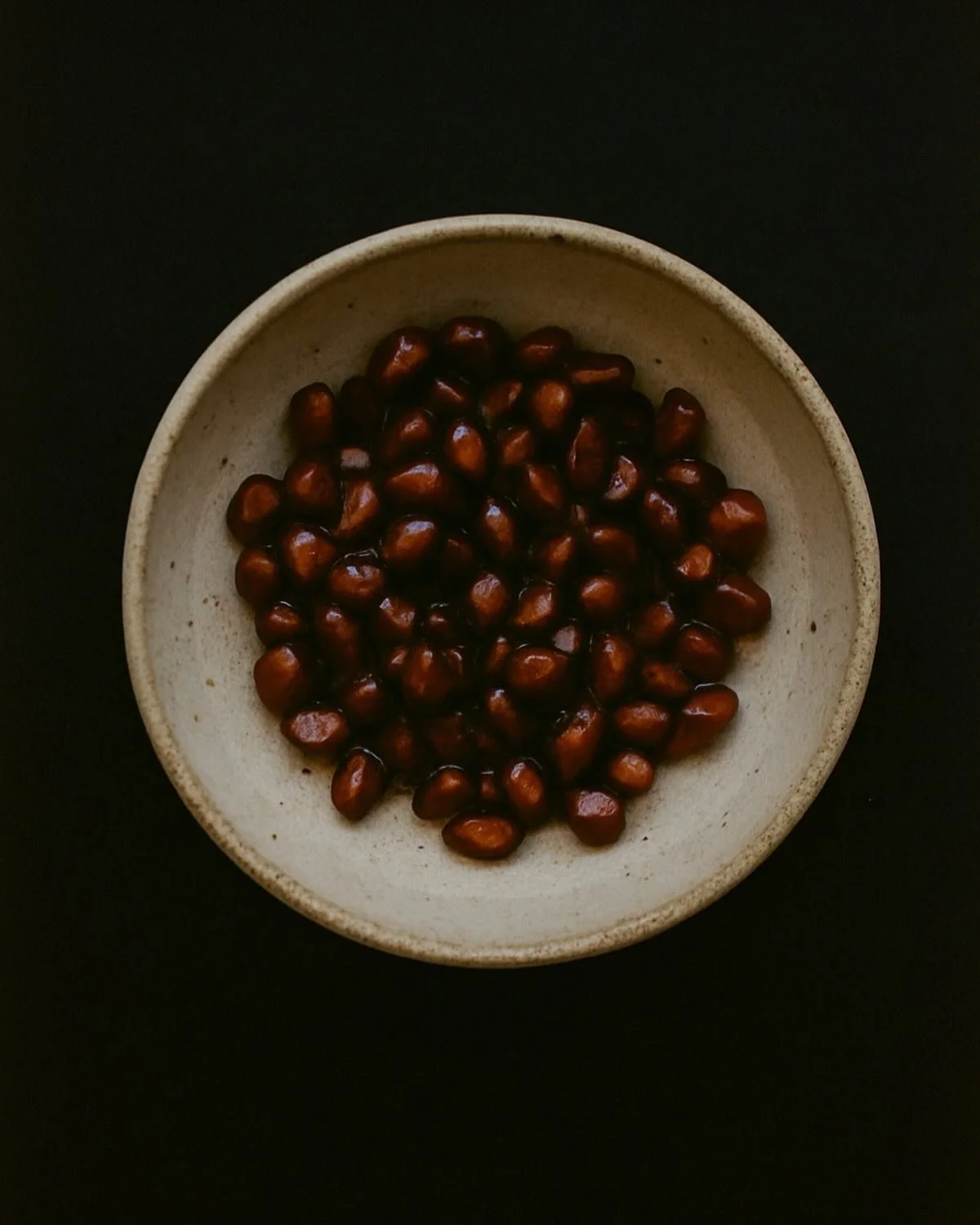 Pomegranate and Health: What Research + Traditional Chinese Medicine Say 🤍

To read the full blog post, please visit www.dramandaortiz.com or click the &ldquo;journal&rdquo; link in my bio. 🤍🤍

Image generated using AI.