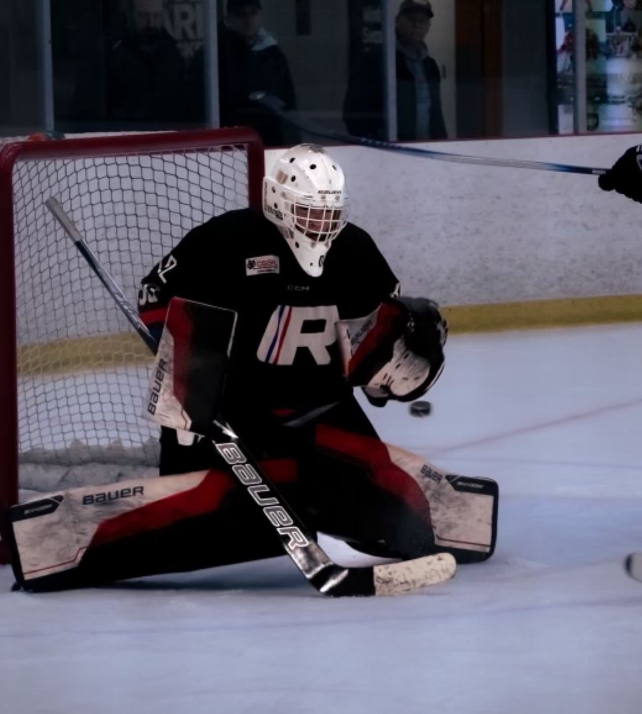 Capping off the regular season this weekend with another big win going 21/22 

@matthewp5067 went 15-1 with a .933 sv% and 2.22 gaa in CSSHL league play. Palms played a crucial part in @rha_kelowna achieving 2nd seed heading into playoffs. 

This is 