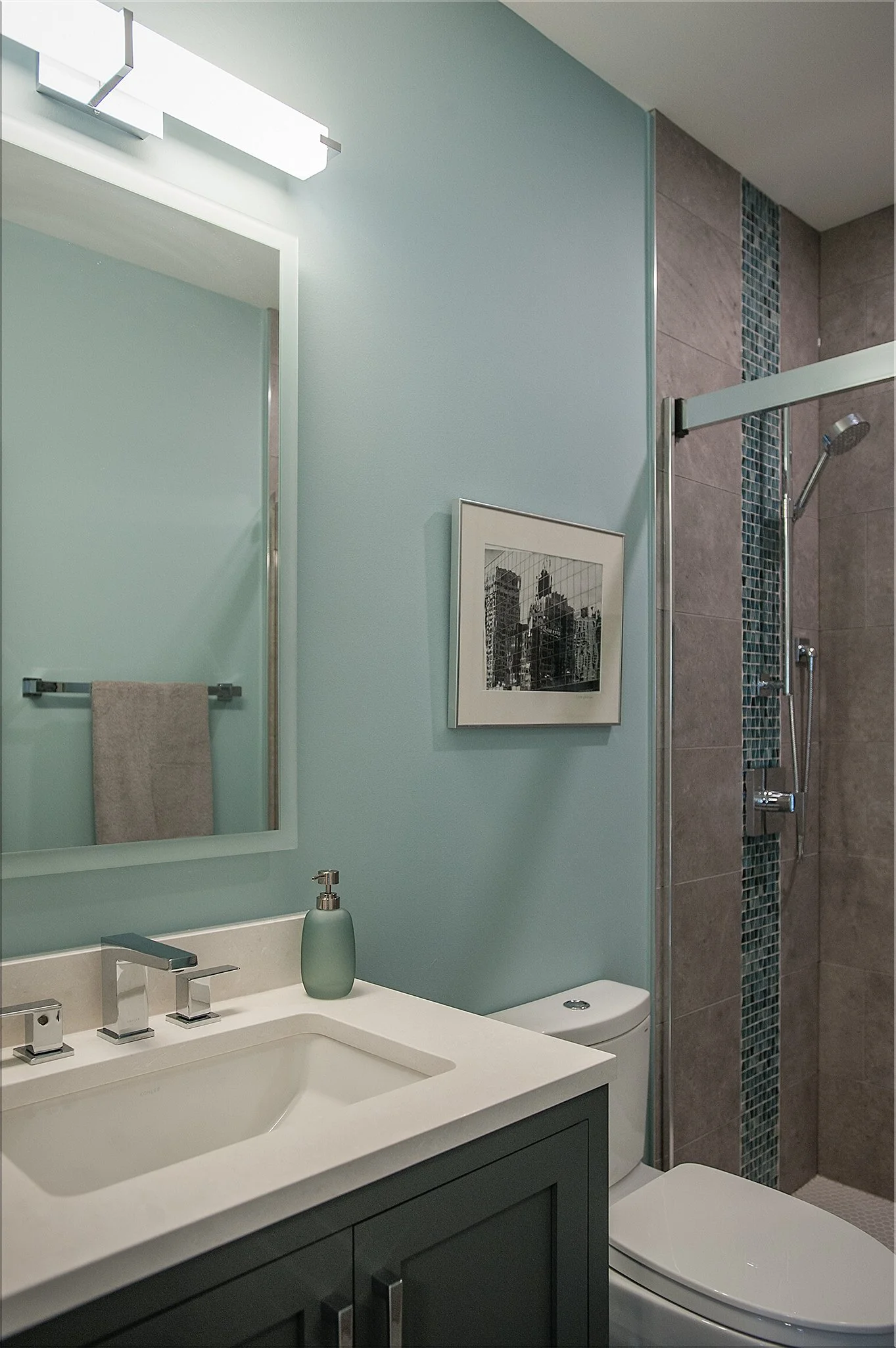 one TH 3 baths photo 4.jpg