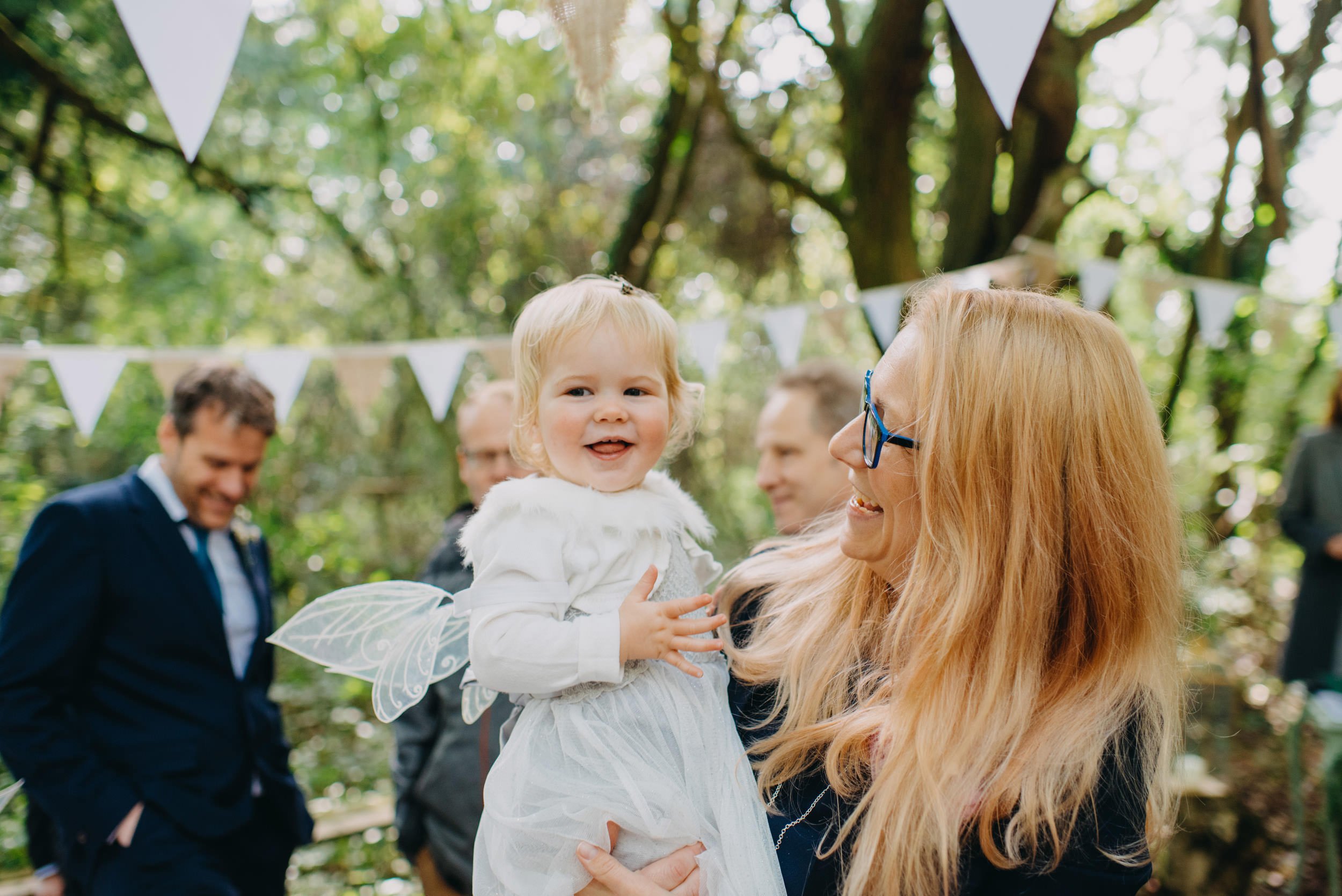 alex-dilys-woodland-wedding-scraptoft-hill-farm-leicestershire14.jpg