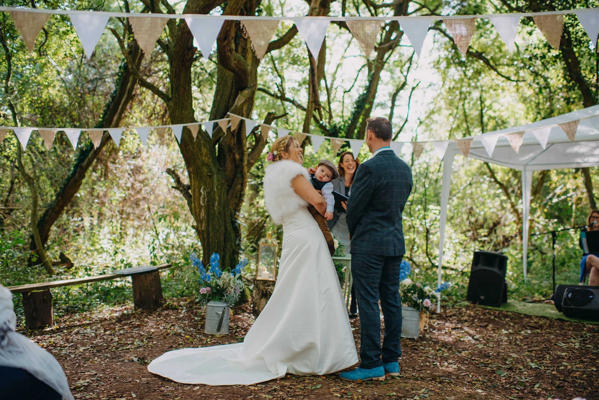 alex-dilys-woodland-wedding-scraptoft-hill-farm-leicestershire29.jpg