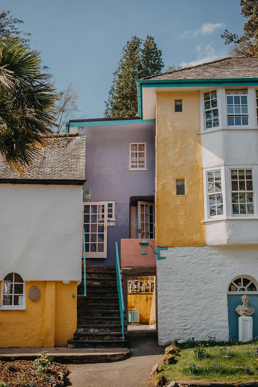 Exploring-Portmeirion-travel-photography009.jpg