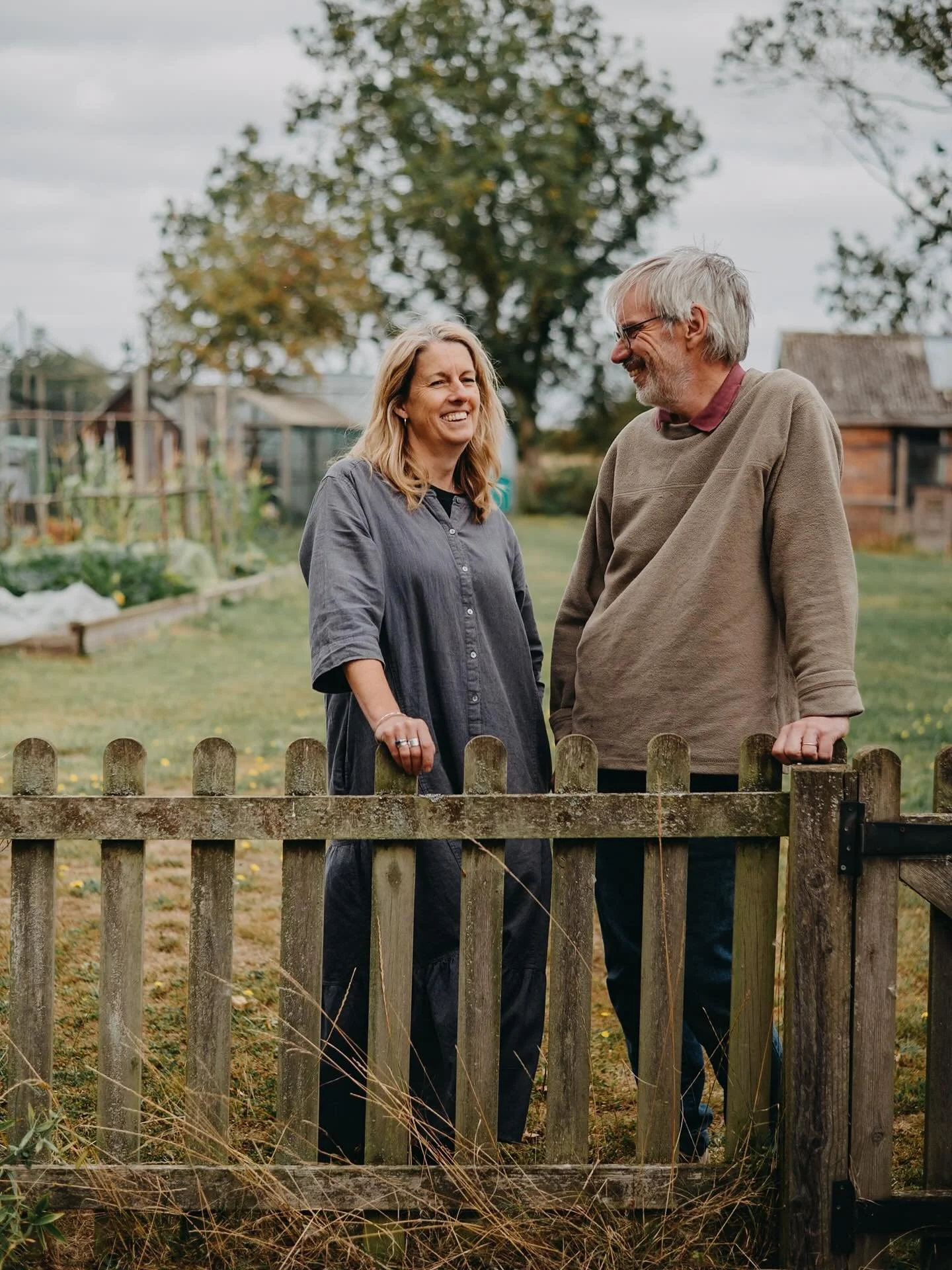 Where do I even begin with this magical personal branding shoot?

I spent the day with Zoe &amp; David from @oldschoolcraftsminting and honestly, I didn&rsquo;t want to leave. 

Their beautiful old Lincolnshire schoolhouse is where they now teach her