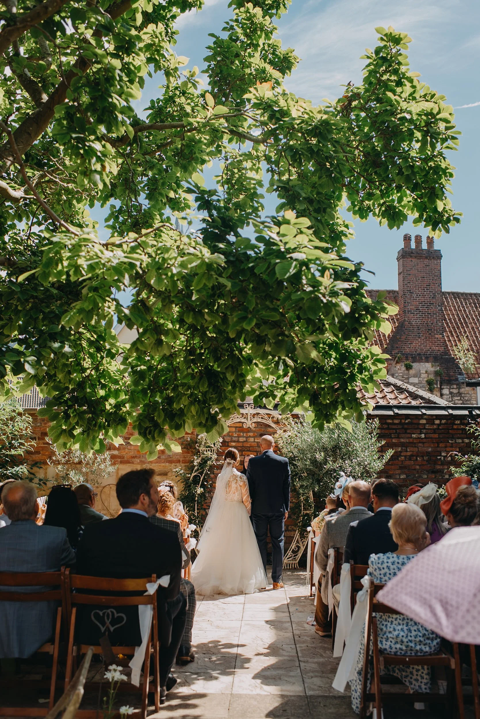 simone-mark-city-bailgate-wedding-lincoln59.jpg