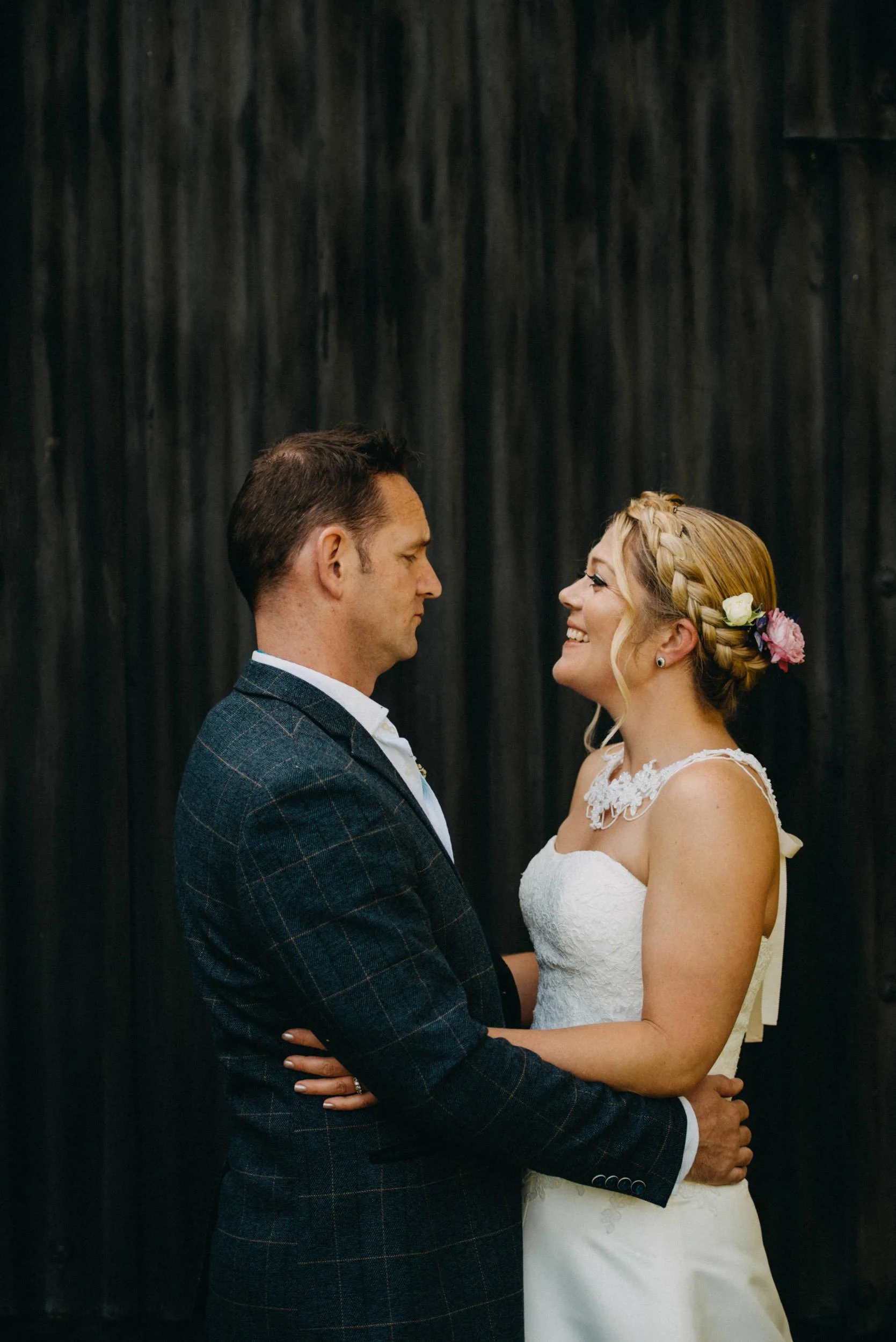 alex-dilys-woodland-wedding-scraptoft-hill-farm-leicestershire43.jpg