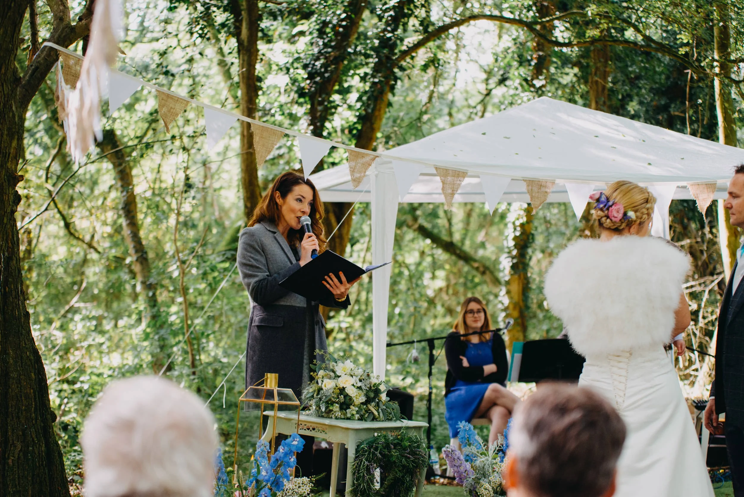 alex-dilys-woodland-wedding-scraptoft-hill-farm-leicestershire28.jpg