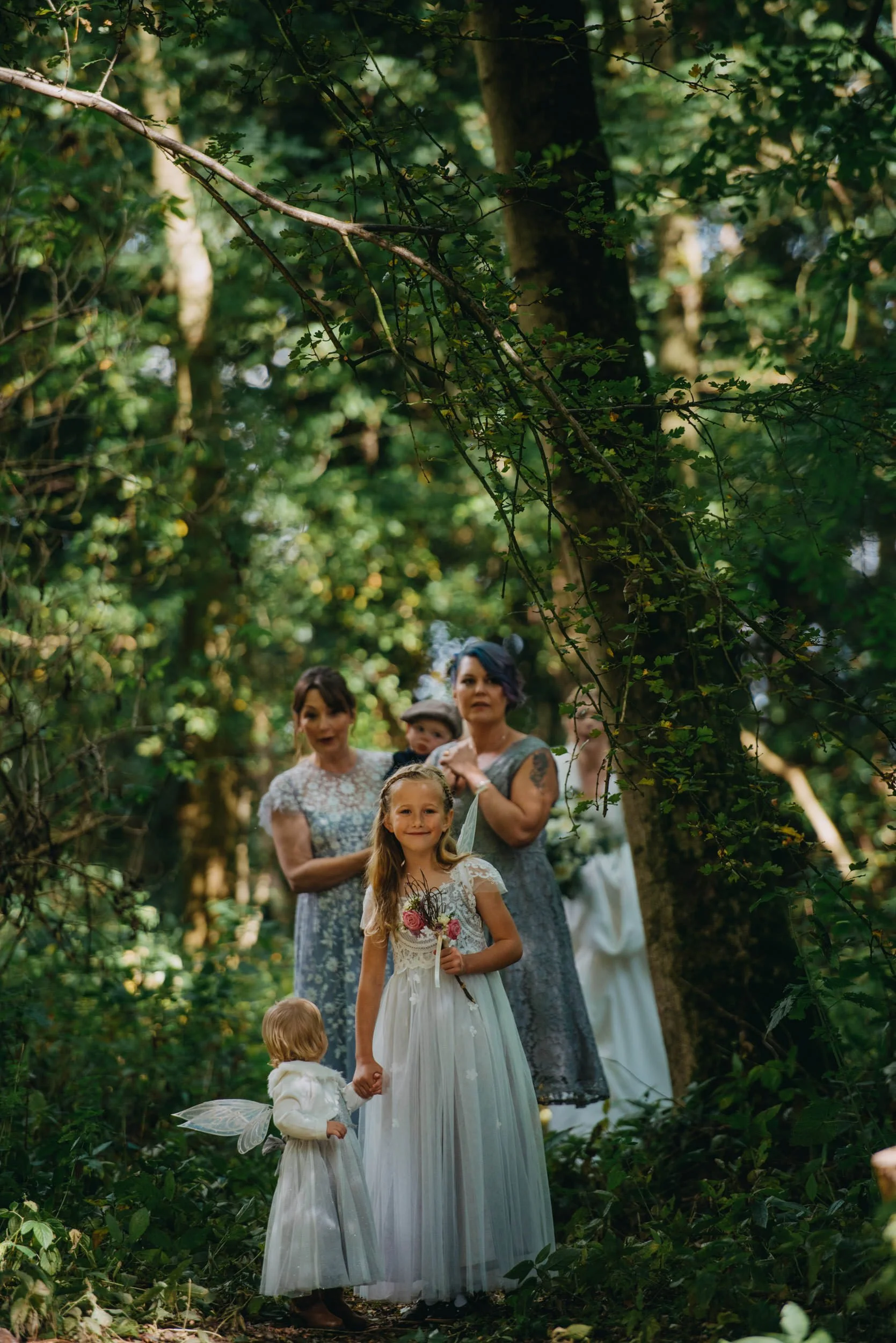 alex-dilys-woodland-wedding-scraptoft-hill-farm-leicestershire18.jpg