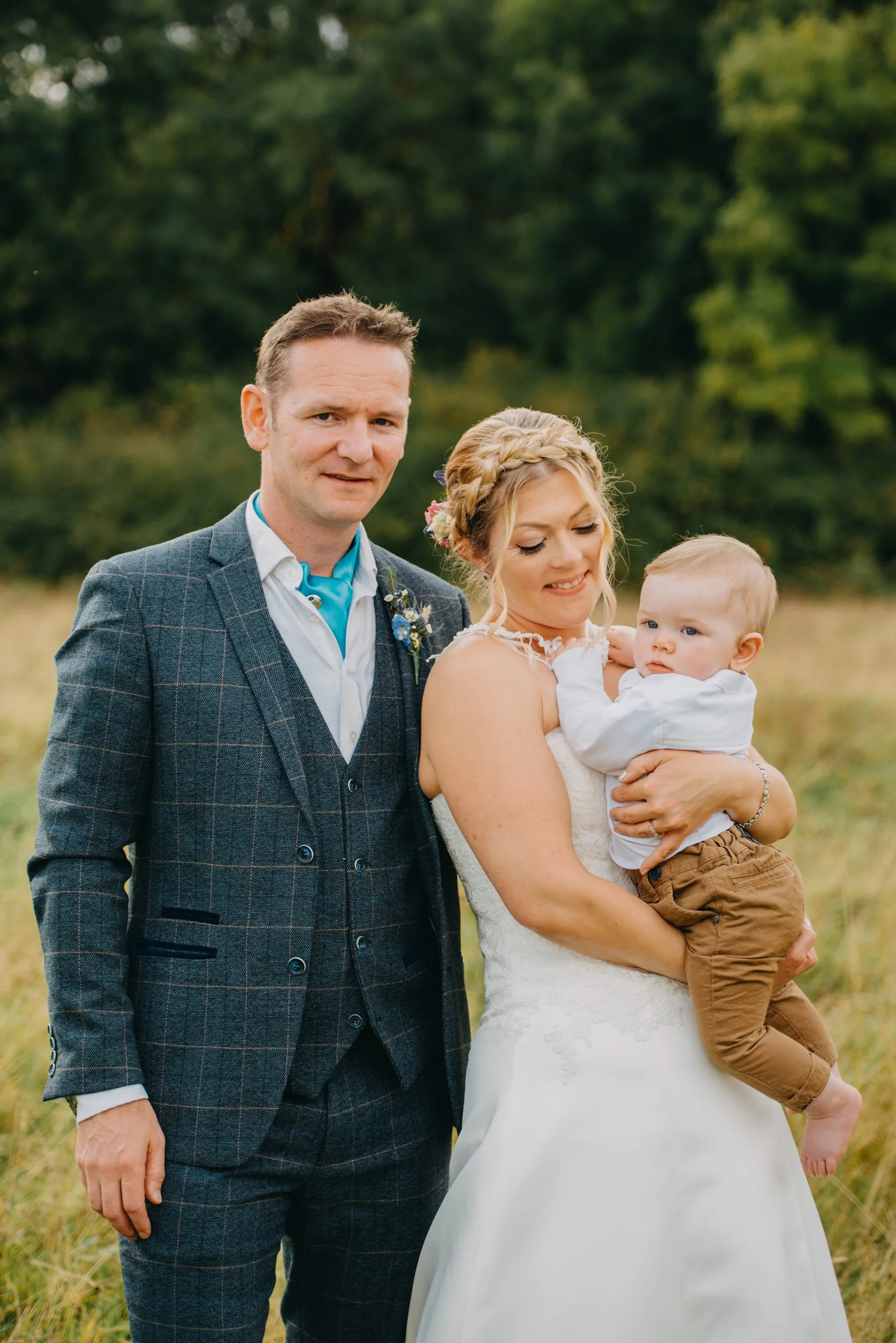 alex-dilys-woodland-wedding-scraptoft-hill-farm-leicestershire52.jpg