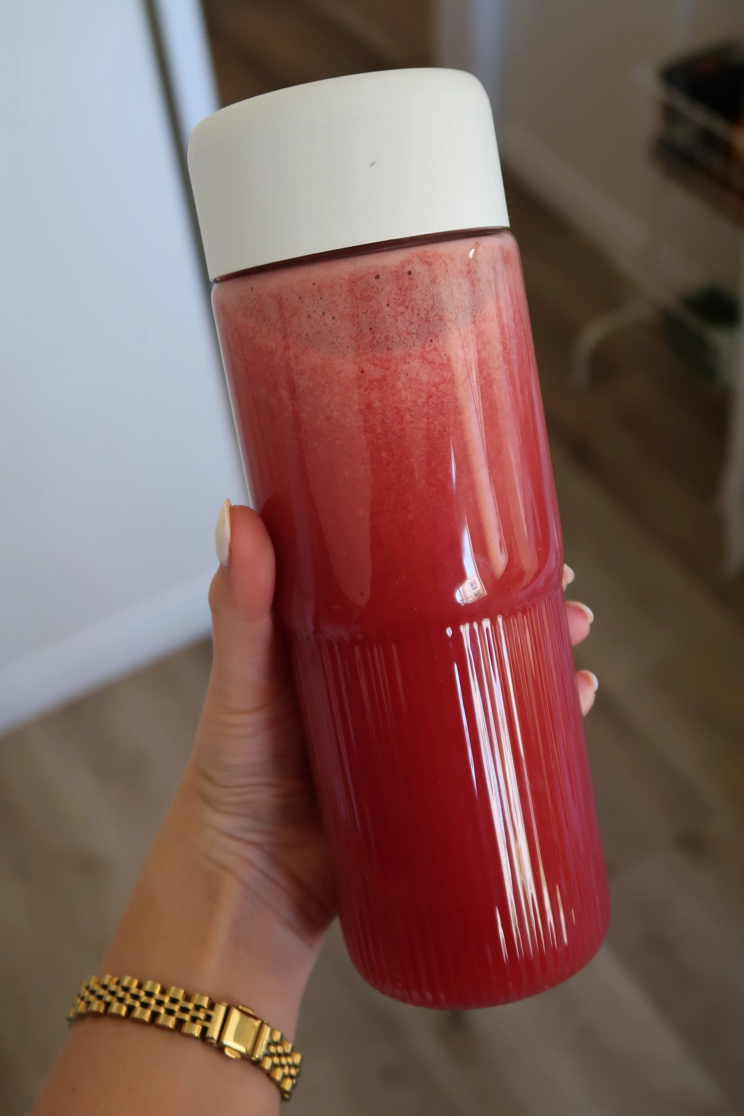 pomegranate berry glow juice