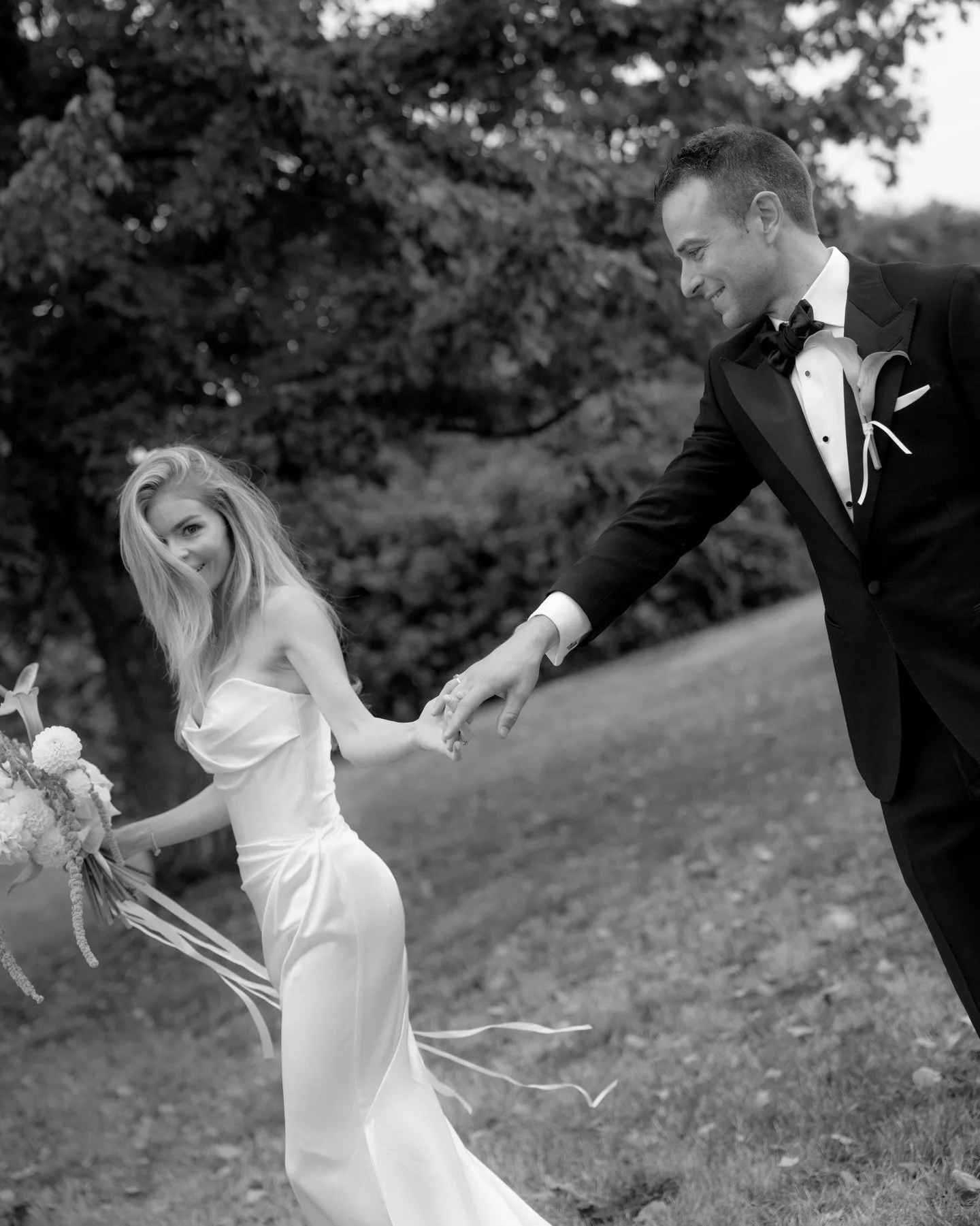 Honoured to capture their beginning 🫶🏻

Planner @sweetheartevents @ksalemxo
Photographer @kaoverii_silva
Venue @thepolygonvenue
Content Creator @thelovecontent.co
Catering @railtowncaters
Bar @lavishliquid
Cake @tolivefor.bakery
Dessert/Gelato @dol