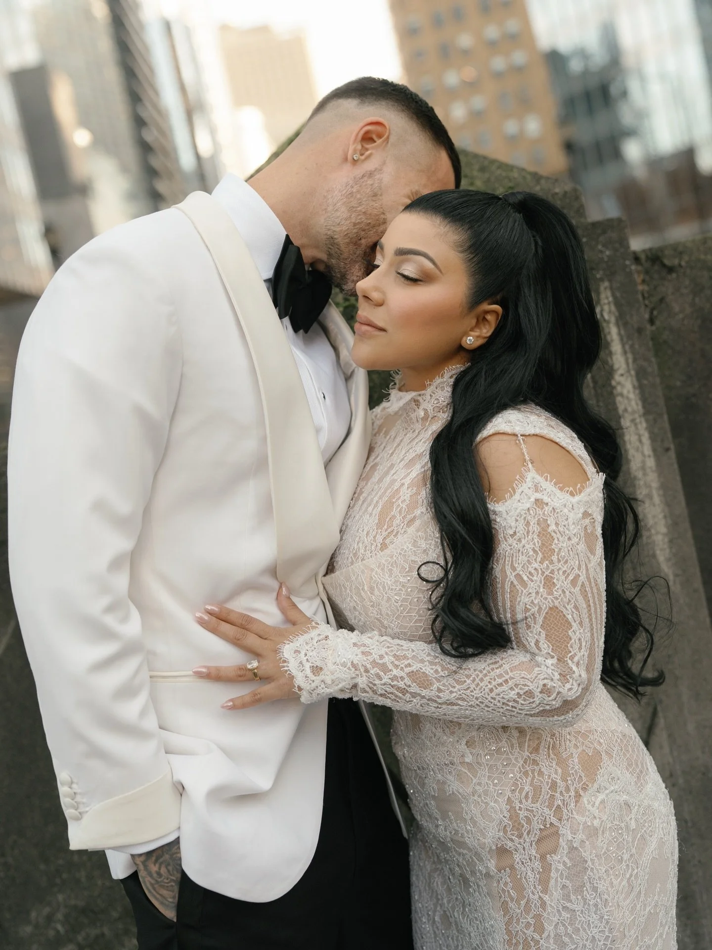 When your love spans continents, you ring in the New Year the best way possible🥂🪩✨

@priyasall + @marcushaber

Photographer @kaoverii_silva
Second Photographers @abigaileveline_ @breezy.graphy 
Planning, Production, Design &amp; Decor @luxaffairs 
