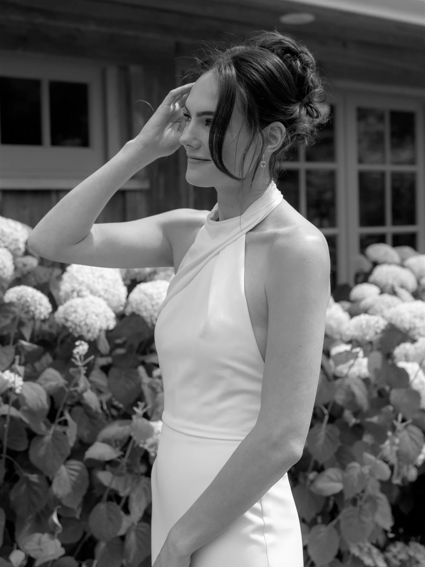 Who needs roses when you have a whole lavender field?! 💜🕊️

Planner @rockpapersquare
Photographer @kaoverii_silva
Florist @folklorefloralvictoria
Videographer @lilyventurefilms
Venue @bilstoncreekfarm
Catering @open_water_catering
Bar @twistvictori