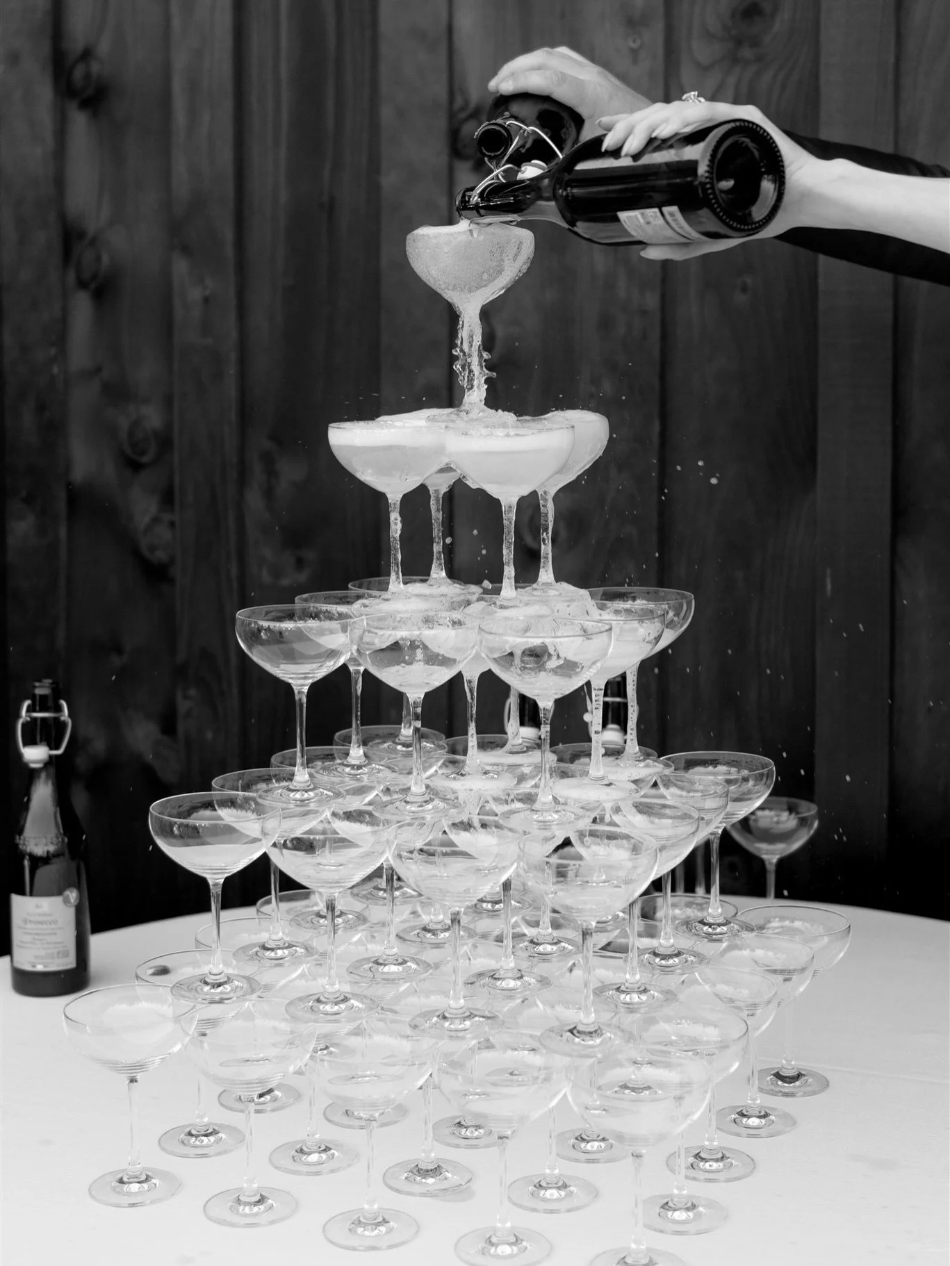 Main character moment 🥂✨

Planner @rockpapersquare
Photographer @kaoverii_silva
Florist @folklorefloralvictoria
Videographer @lilyventurefilms
Venue @bilstoncreekfarm
Catering @open_water_catering
Bar @twistvictoria
Officiant @vanofficiant
Pre-Cerem