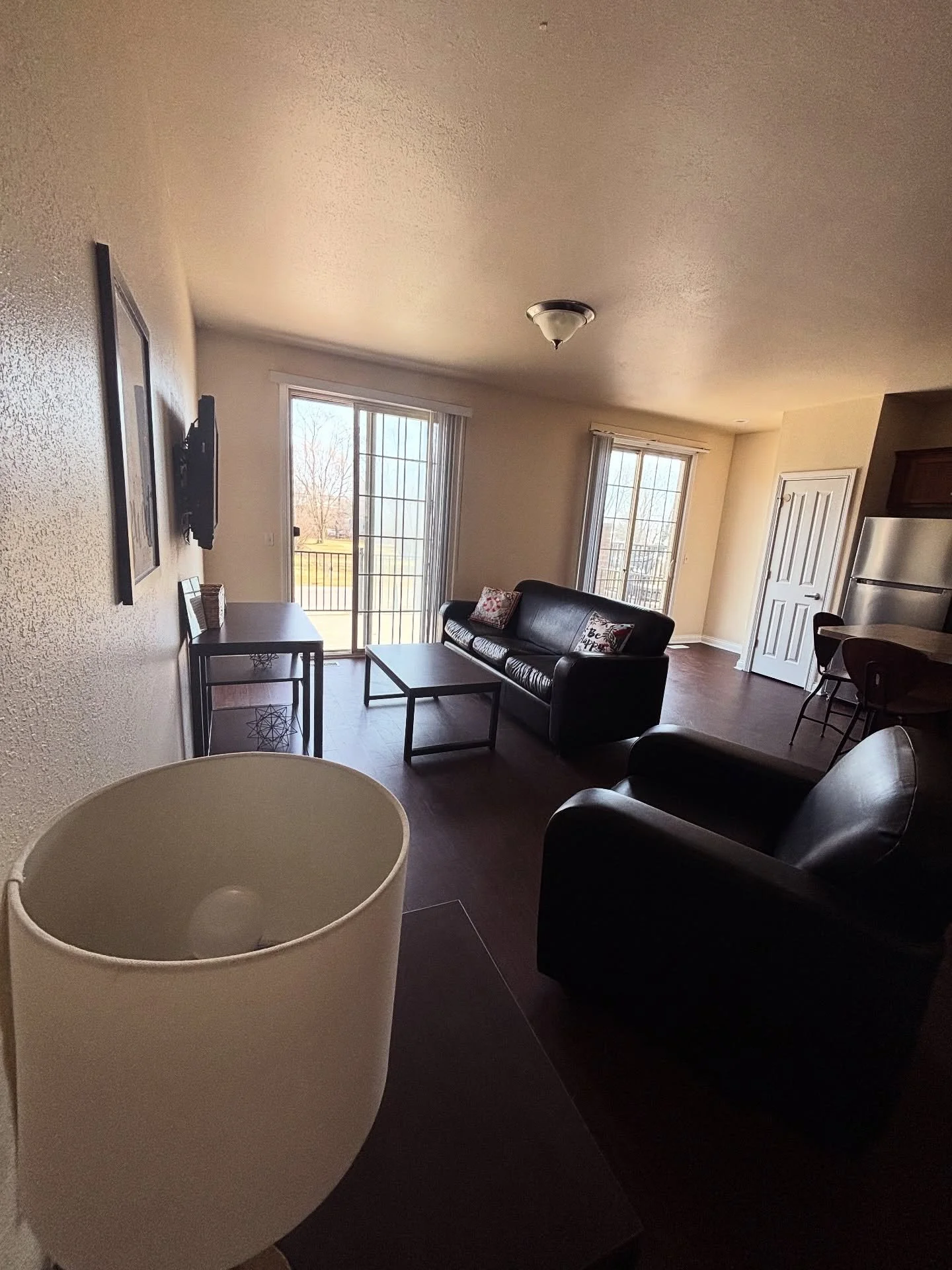 Everyone gets their own space at Irish Row 🏡✨ 

Every floor plan features private bedrooms with their own bathrooms - no sharing needed!

Lock in your spot for 27/28 and enjoy waived app fees + half off admin when you sign now! Don&rsquo;t wait, sig