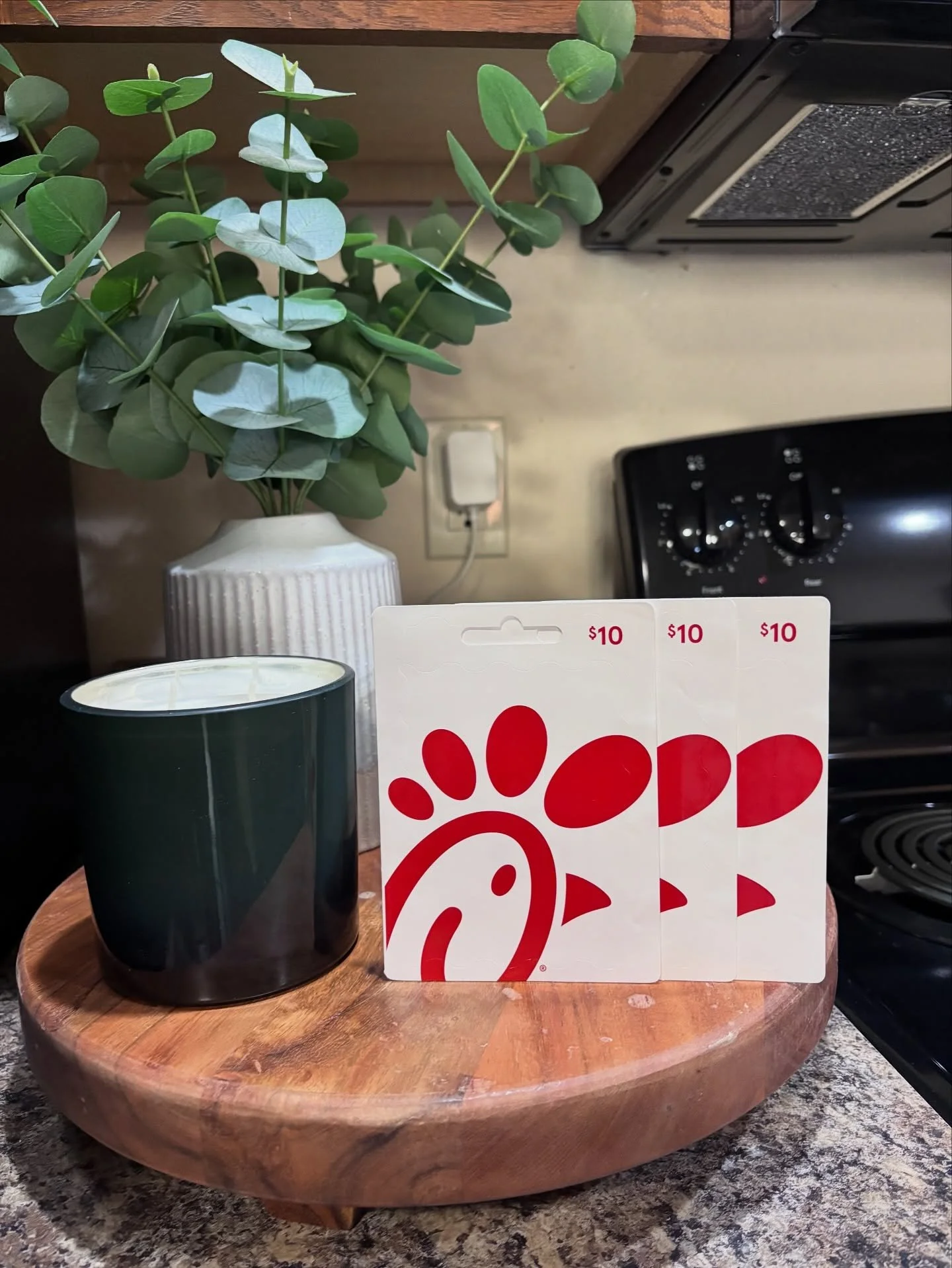 Free Food Friday!! 

We are giving away $30 in Chick-fil-A gift cards to one lucky winner! 🍗

How to enter (2 entries max per person):
1️⃣ Like this photo
2️⃣ Tag the friend you&rsquo;d grab lunch with 👇
3️⃣ Share this post to your story

Winner an