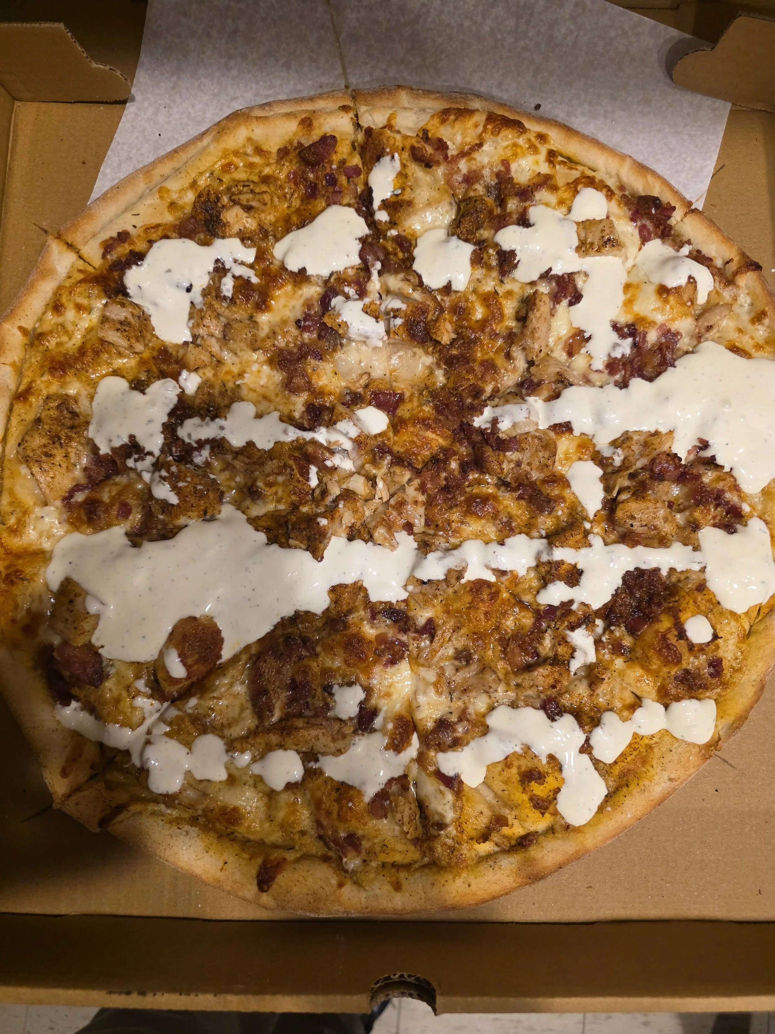 Bacon-Chicken-Ranch-Pizza.jpg