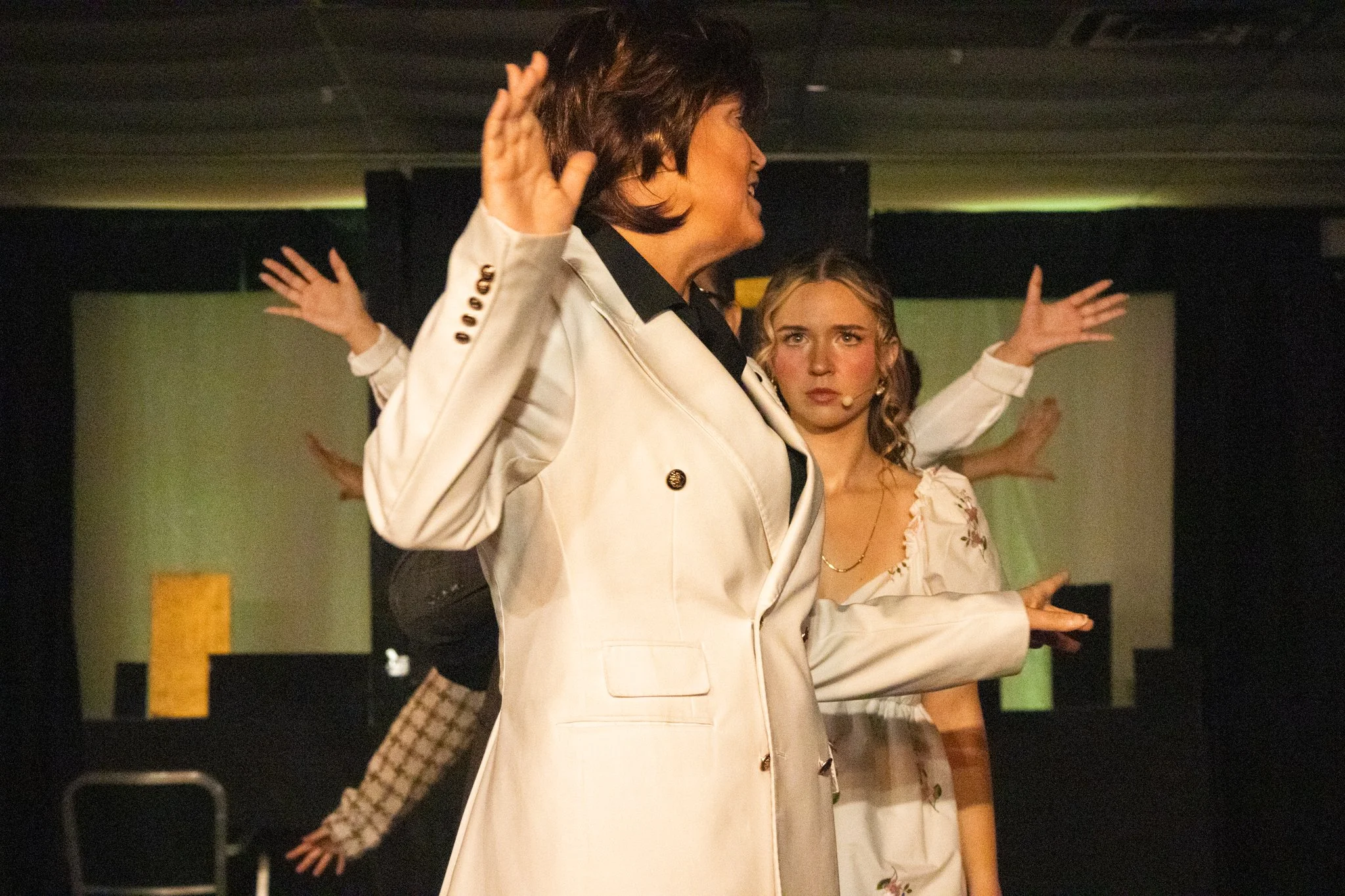 Urinetown-404.jpg