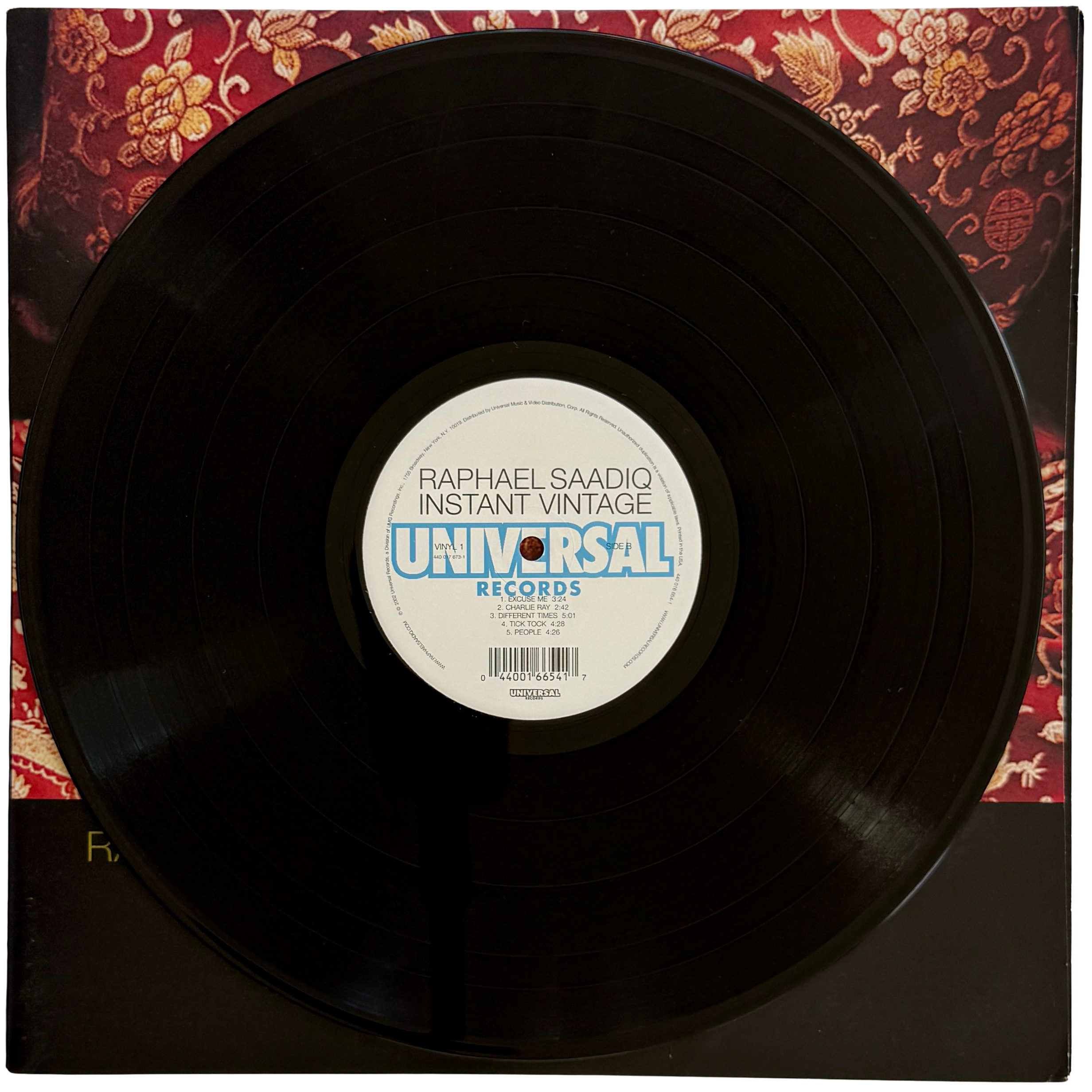 44_raphael saadiq_side 1_vinyl record.png