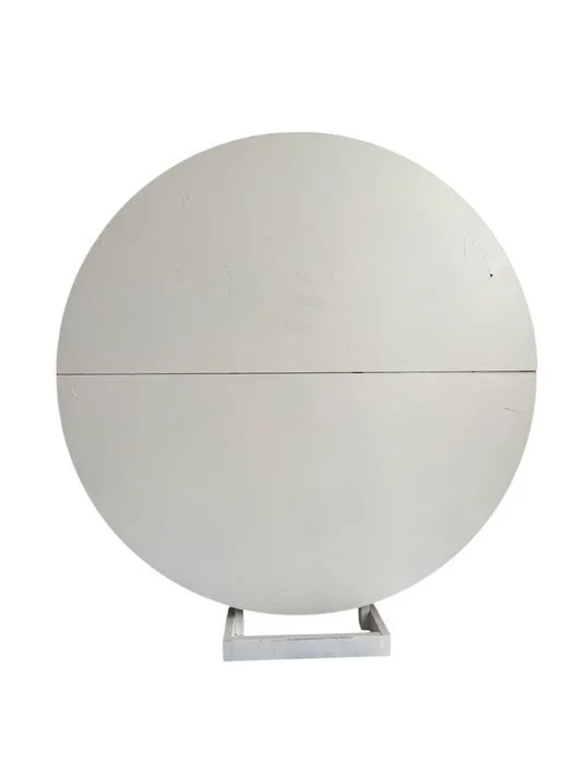 White Circle Backdrop (Freestanding)