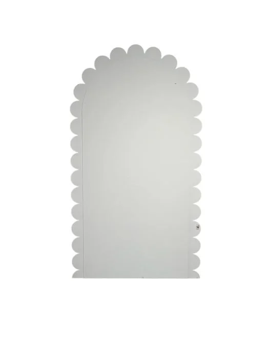 Scallop Arch Backdrop (Tall)