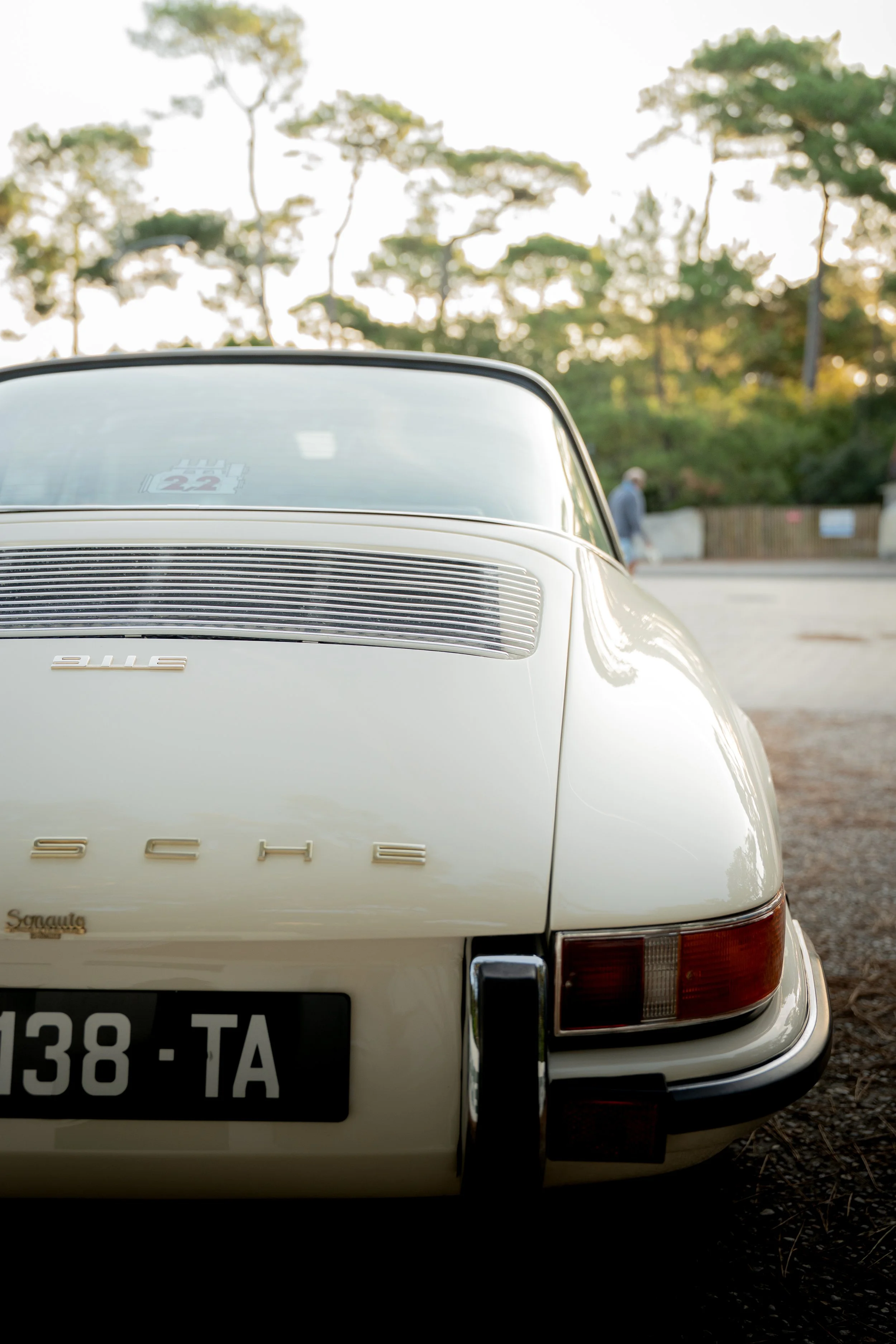 Porsche 911 2.2 Targa 71'-7.jpg