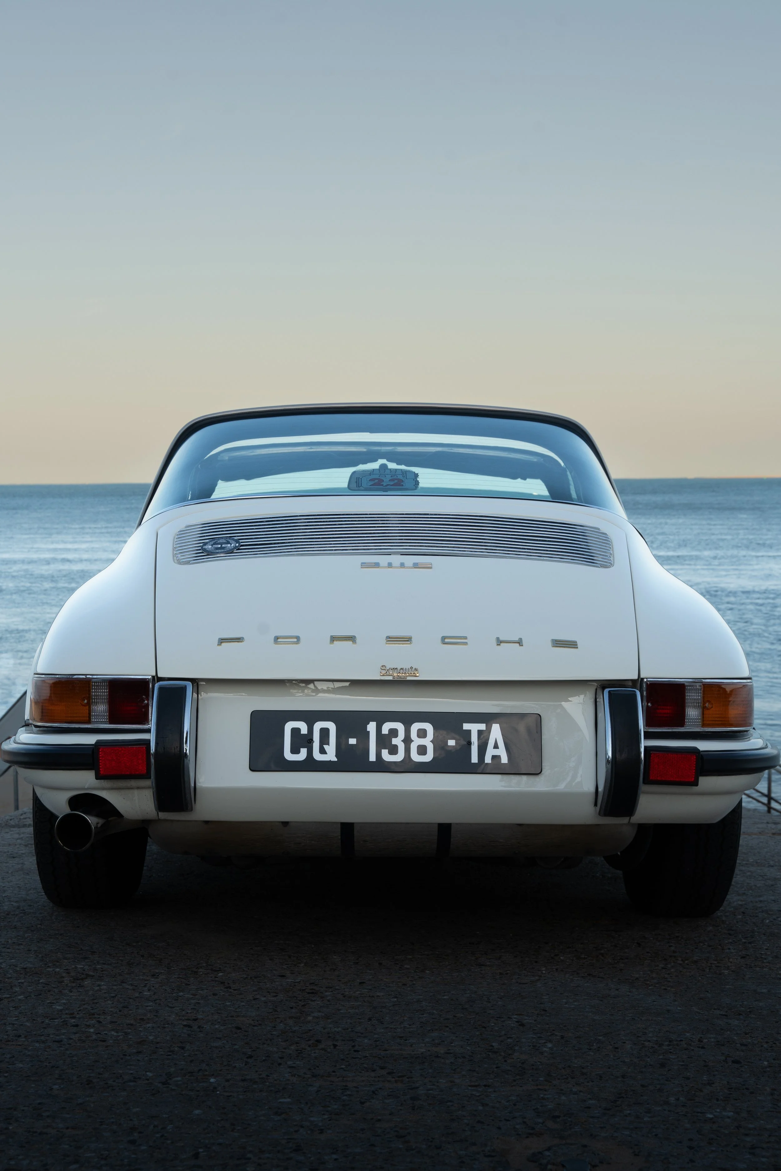 Porsche 911 2.2 Targa 71'-24.jpg