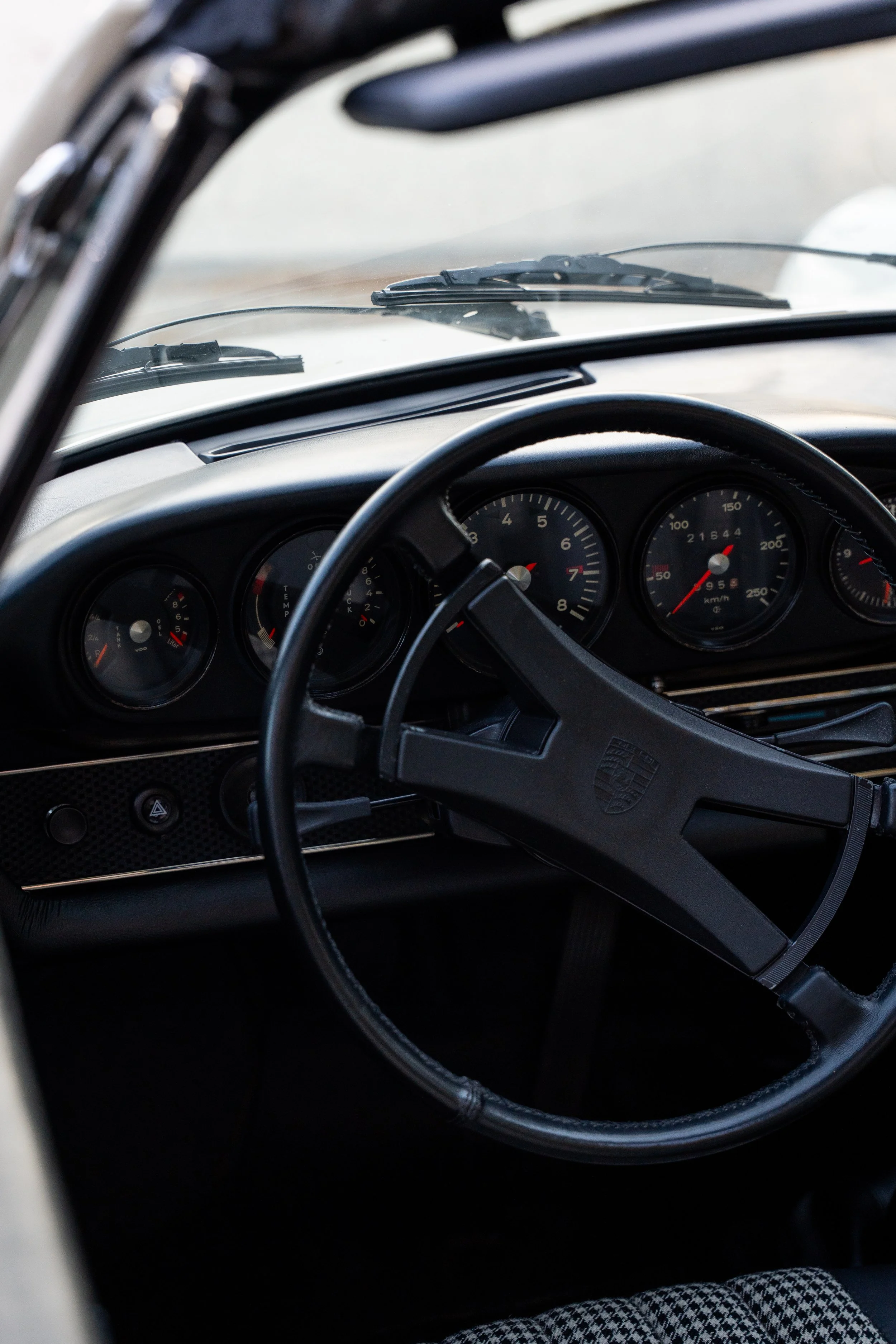Porsche 911 2.2 Targa 71'-5.jpg