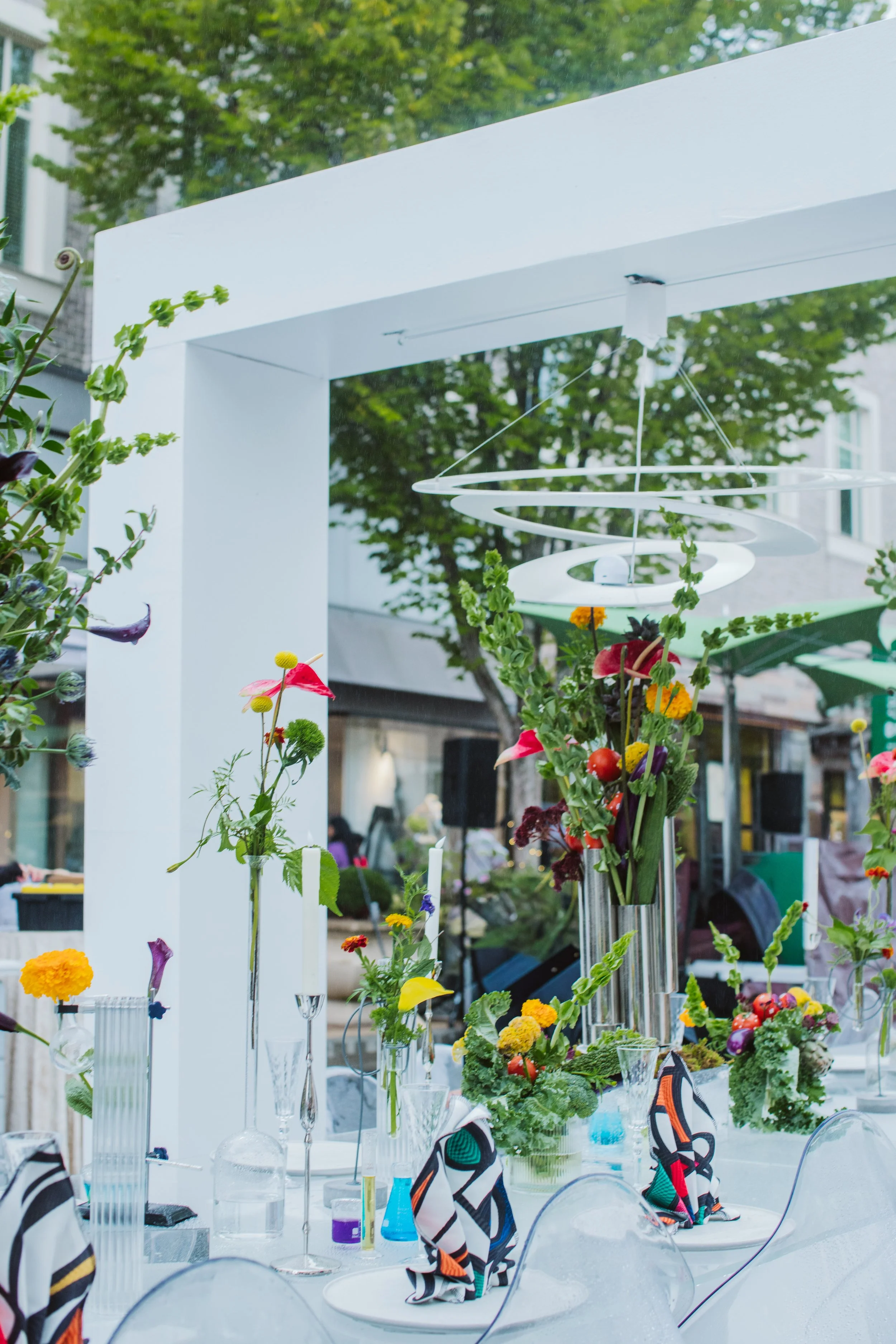 Evening lighting and decorations at Savor the Boulevard at Avalon event