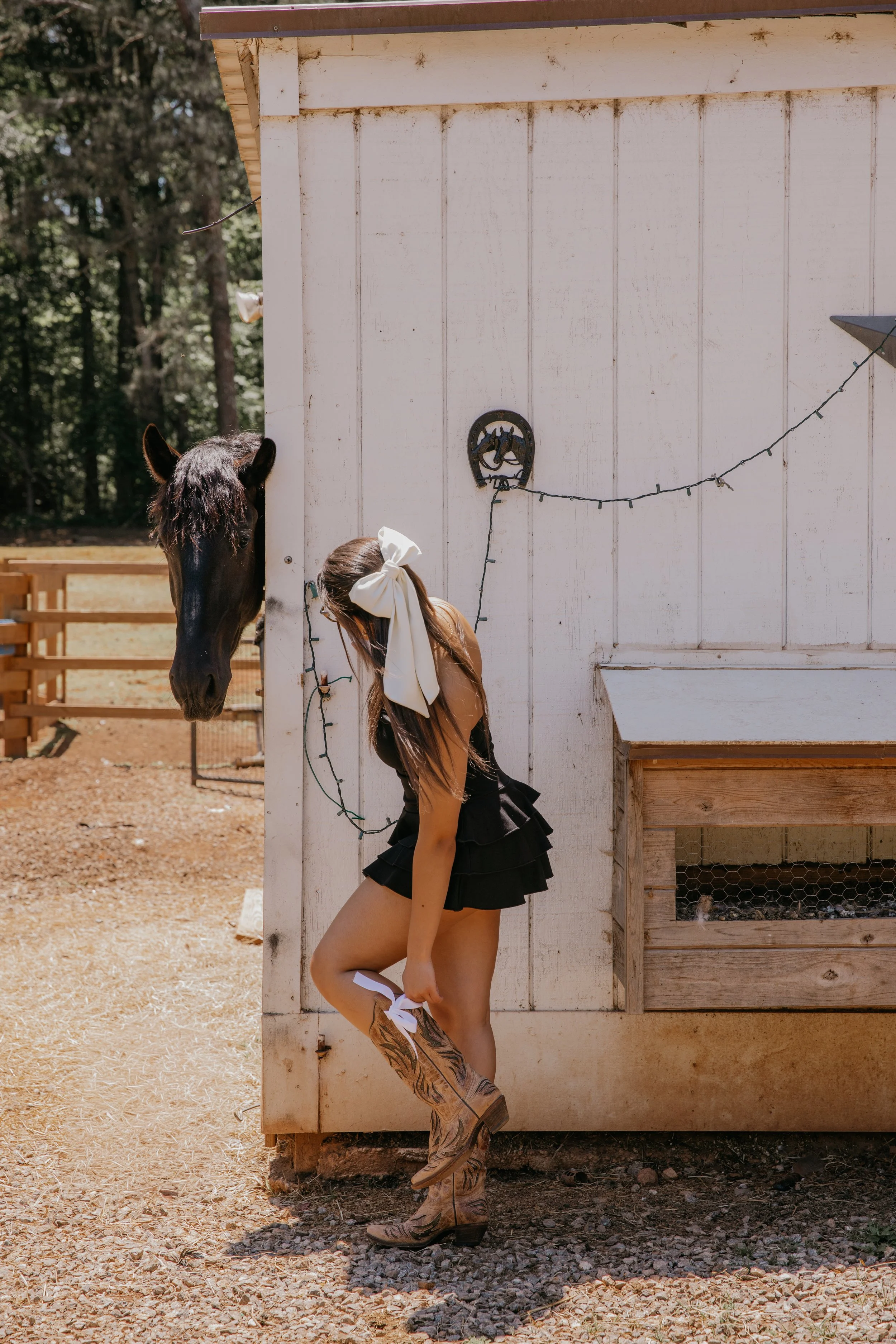 Rustic farm graduation photos in Georgia