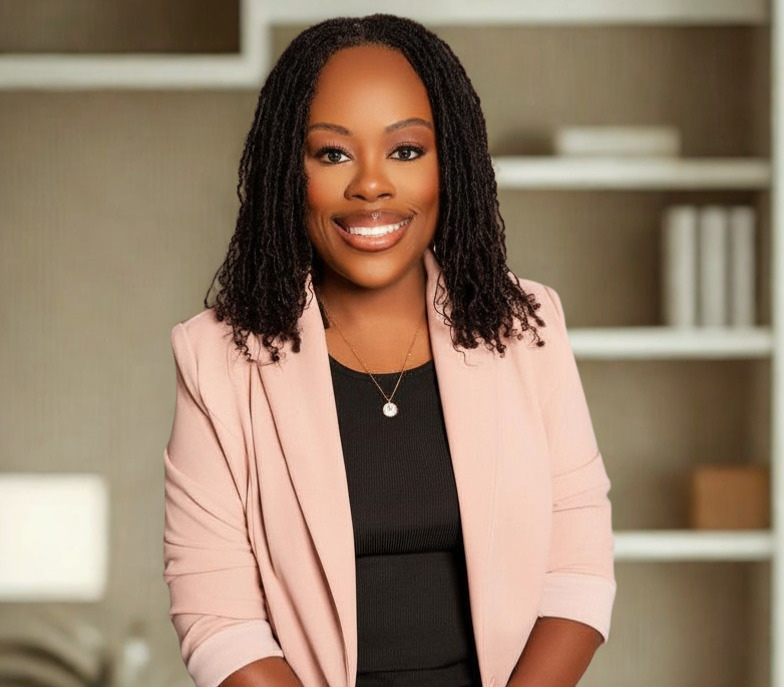 Nikita Schroeder of Legacy Mode Bookkeeping helping real estate investors and salon suite owners improve cash flow visibility, maintain organized books, and make confident business decisions.
