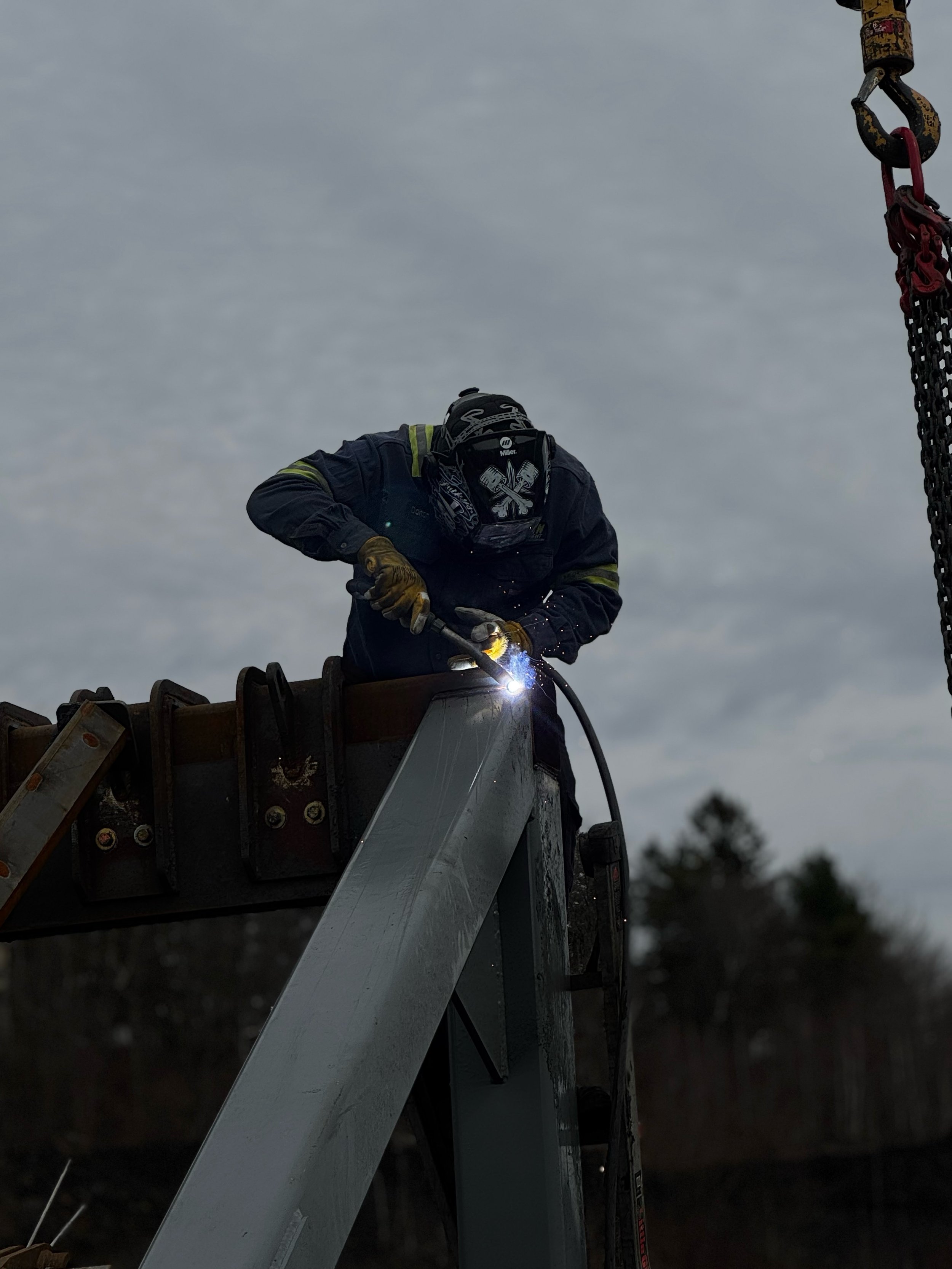Welding and repair shop — image 2