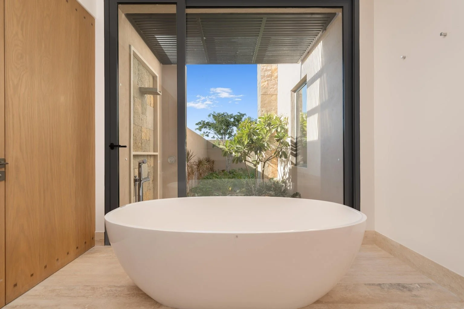 North Enclave C-201 14.jpg