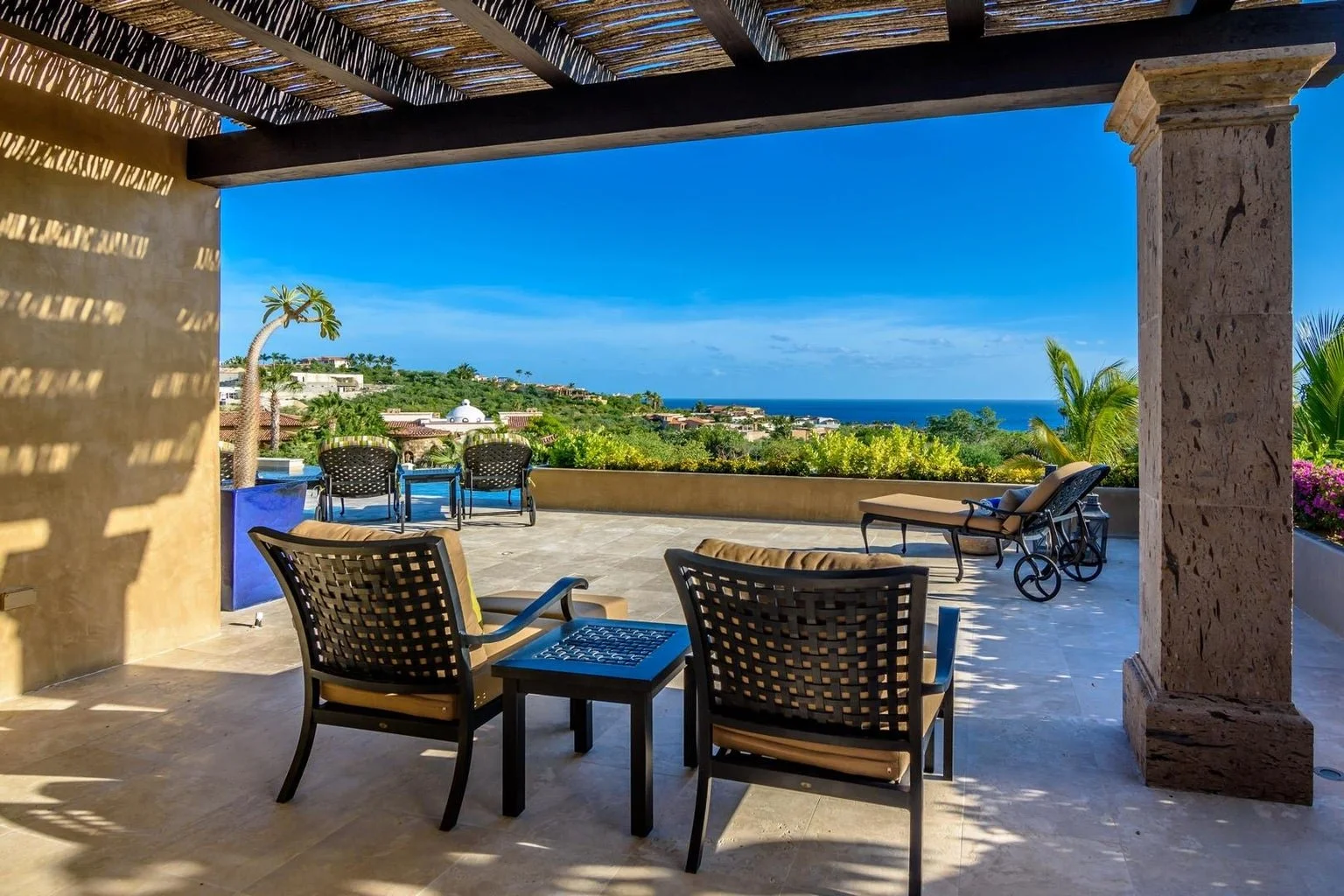 Casa Familia Feliz 12.jpg