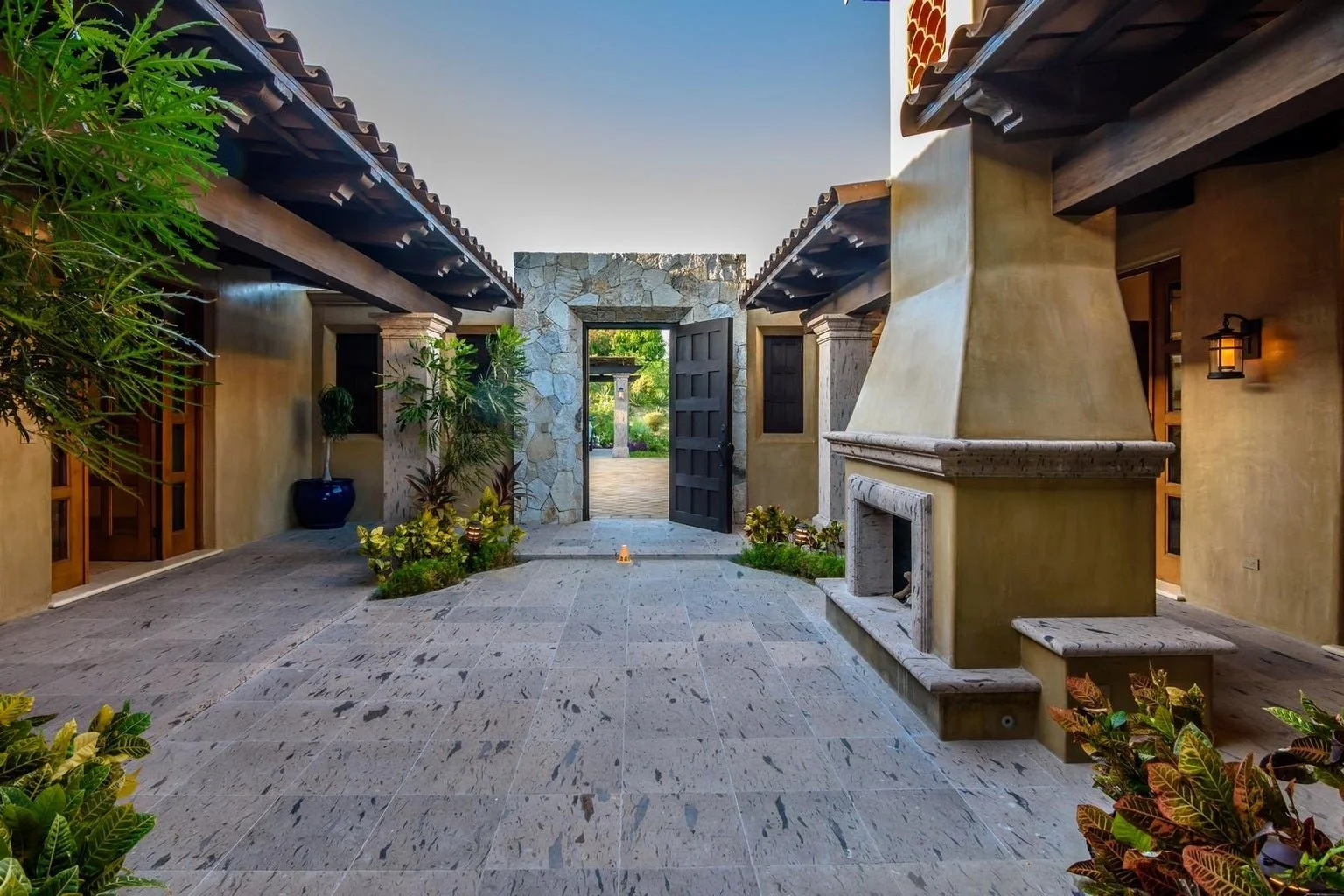 Casa Familia Feliz 4.jpg