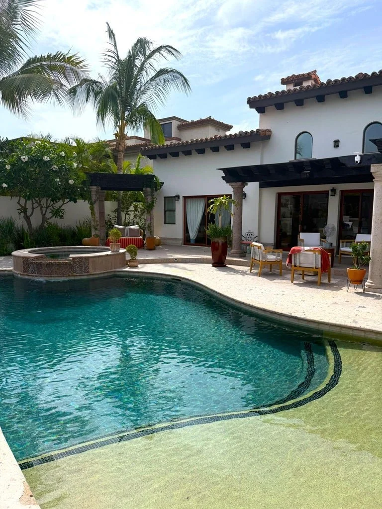 Casa Bella, 81